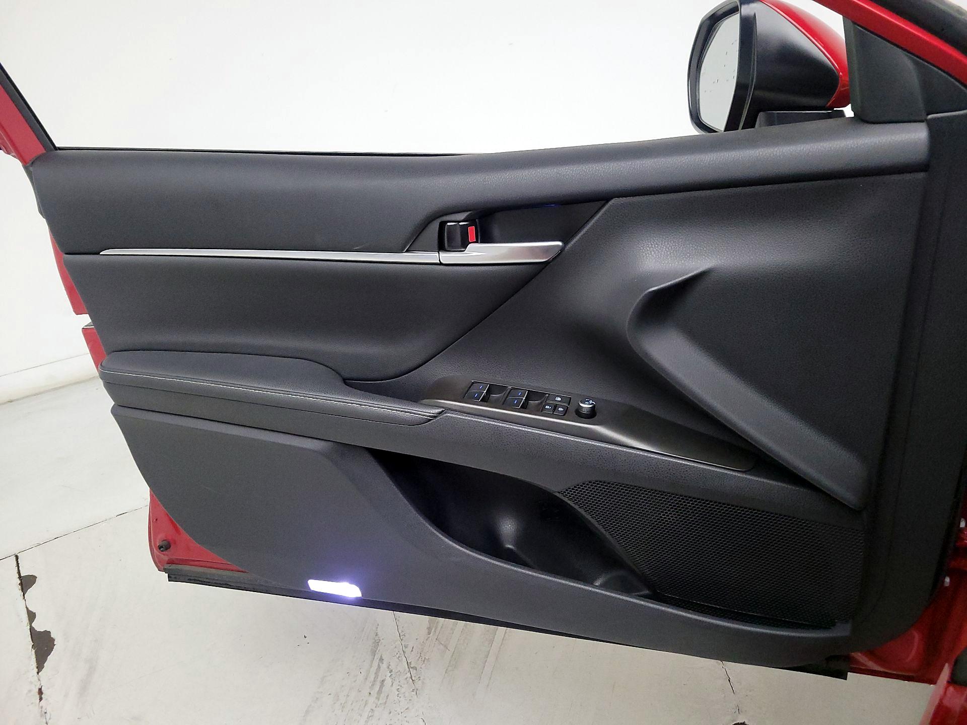 Thumbnail: 2024 Toyota Camry - 12