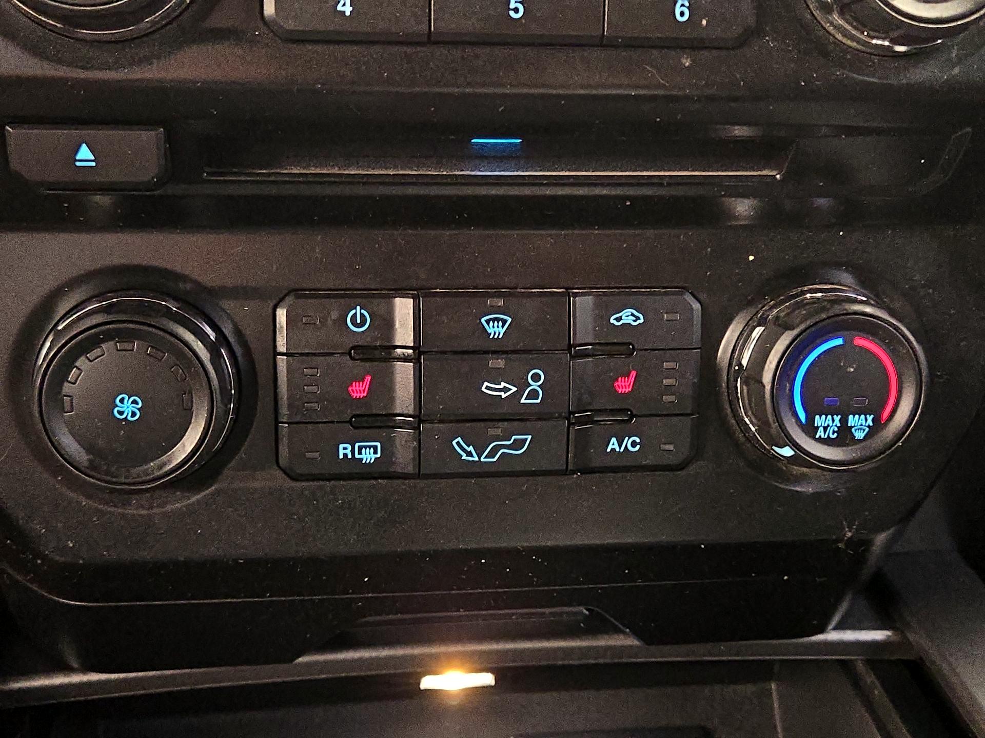 Thumbnail: 2016 Ford F-150 - 16
