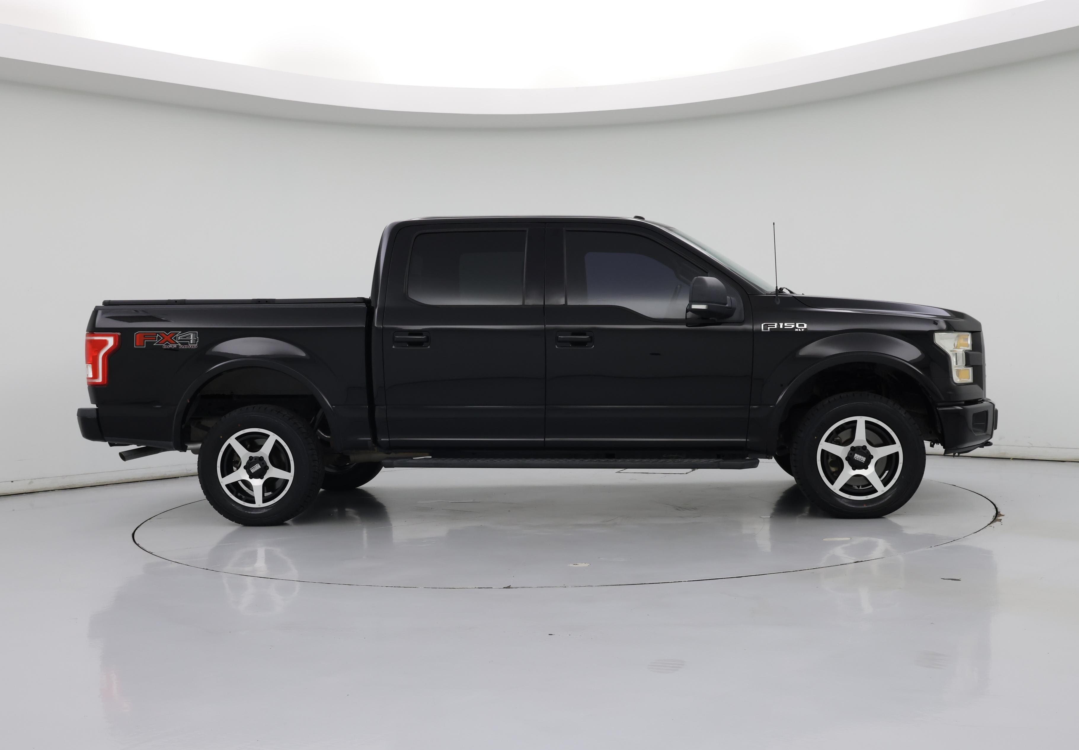 Thumbnail: 2016 Ford F-150 - 7