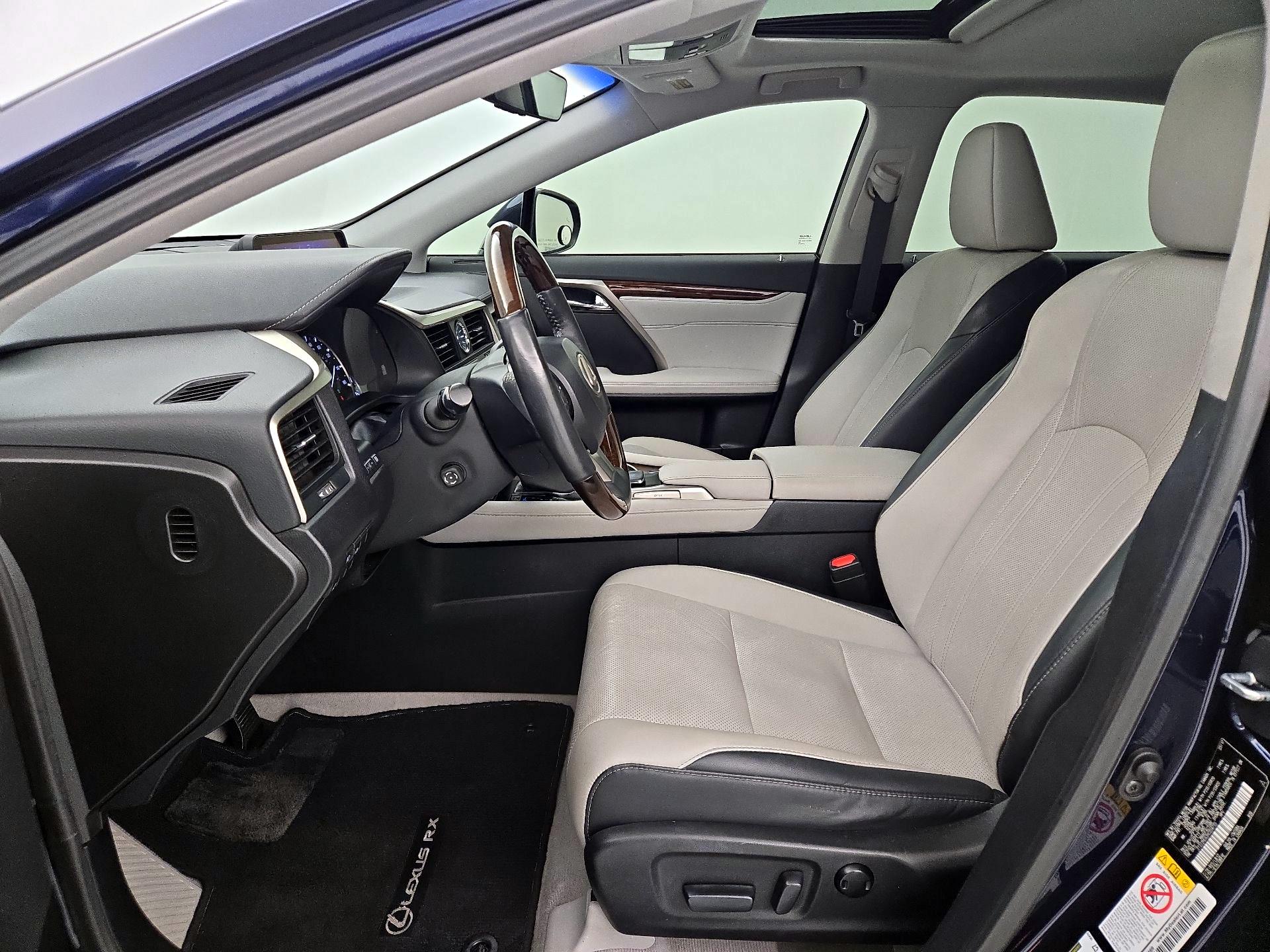 Thumbnail: 2017 Lexus RX - 11