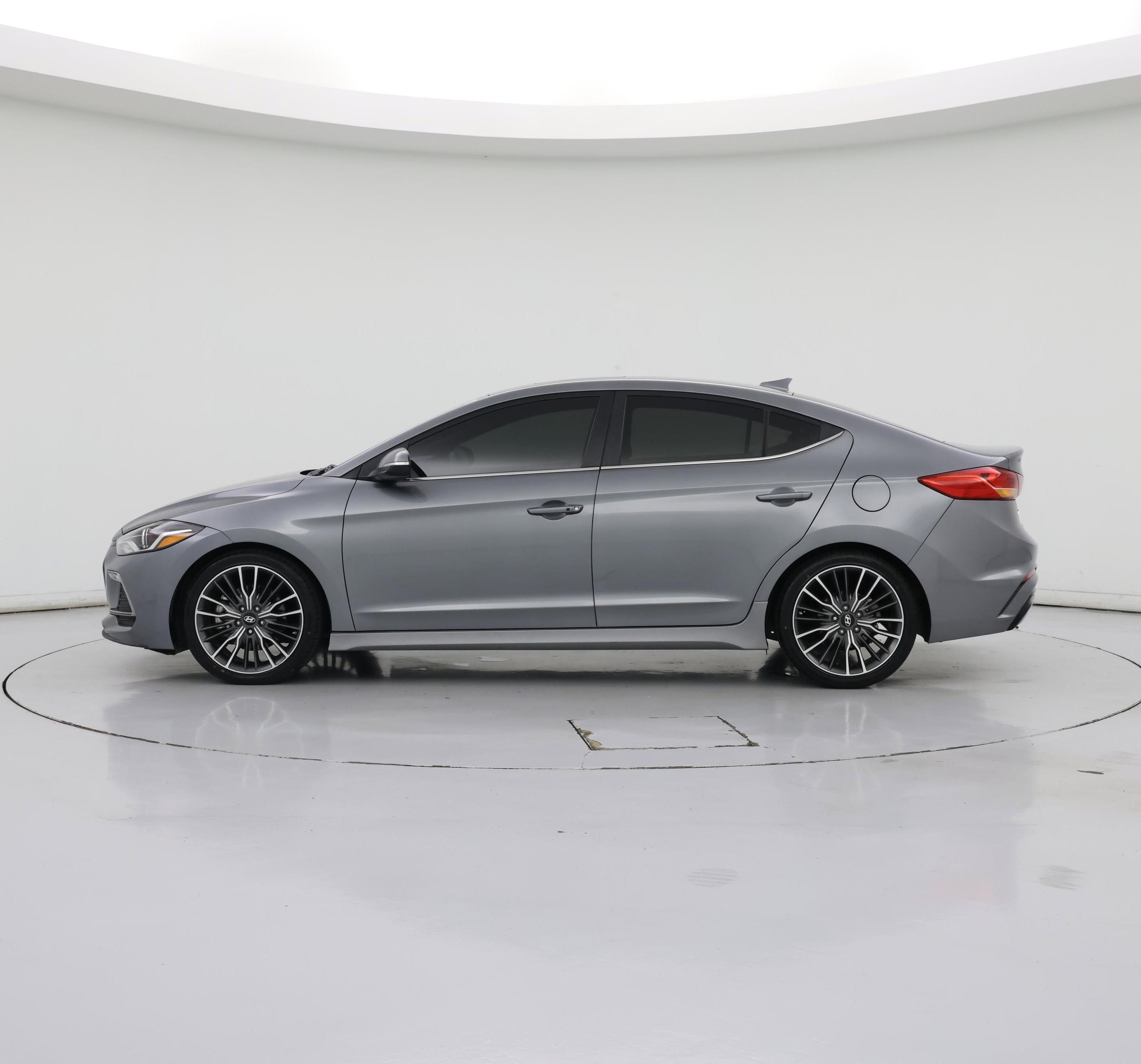 Thumbnail: 2018 Hyundai Elantra - 3
