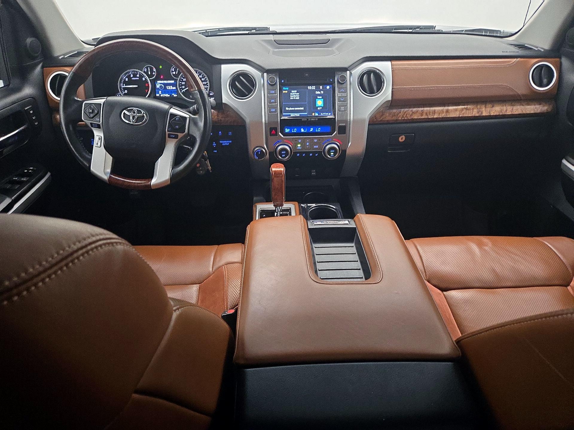 Thumbnail: 2016 Toyota Tundra - 9