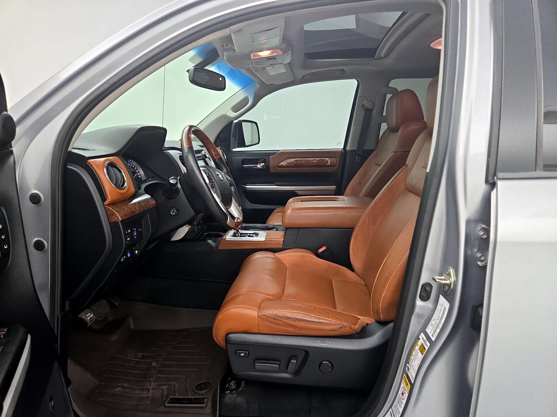 Thumbnail: 2016 Toyota Tundra - 11