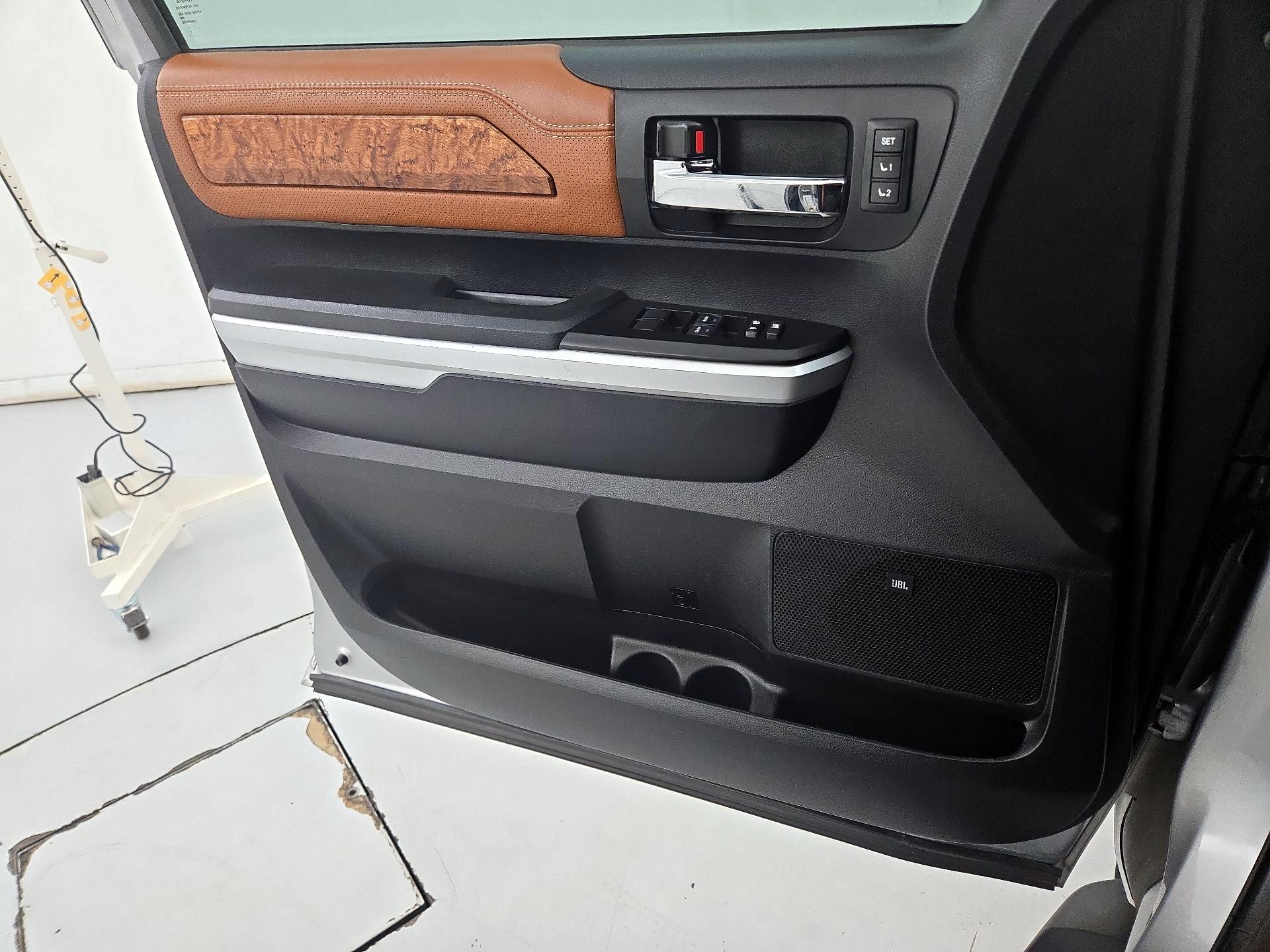 Thumbnail: 2016 Toyota Tundra - 12