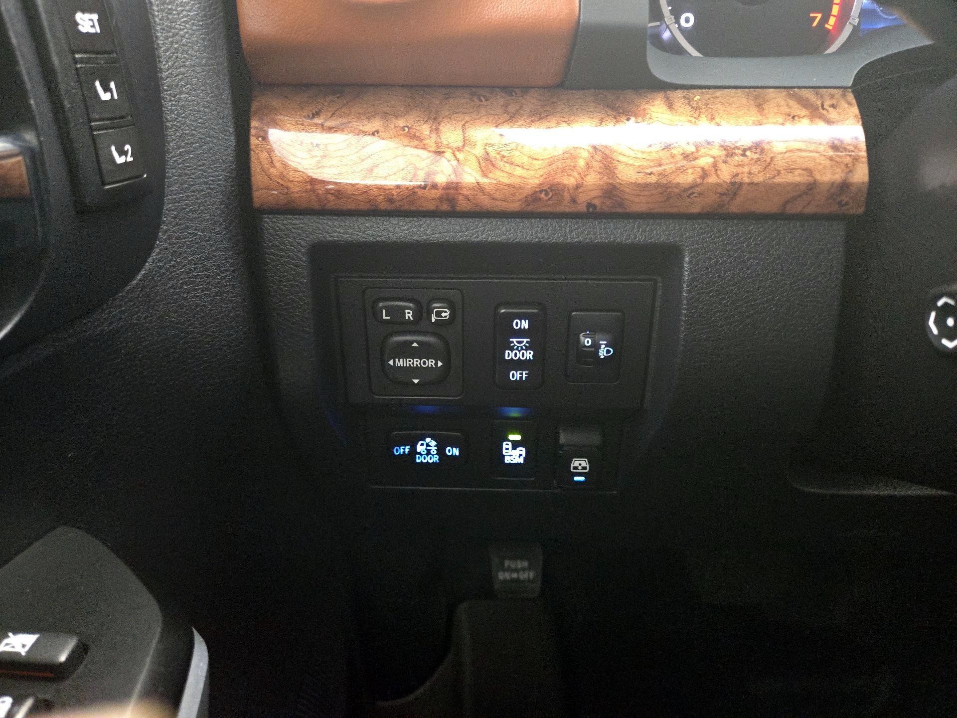 Thumbnail: 2016 Toyota Tundra - 13