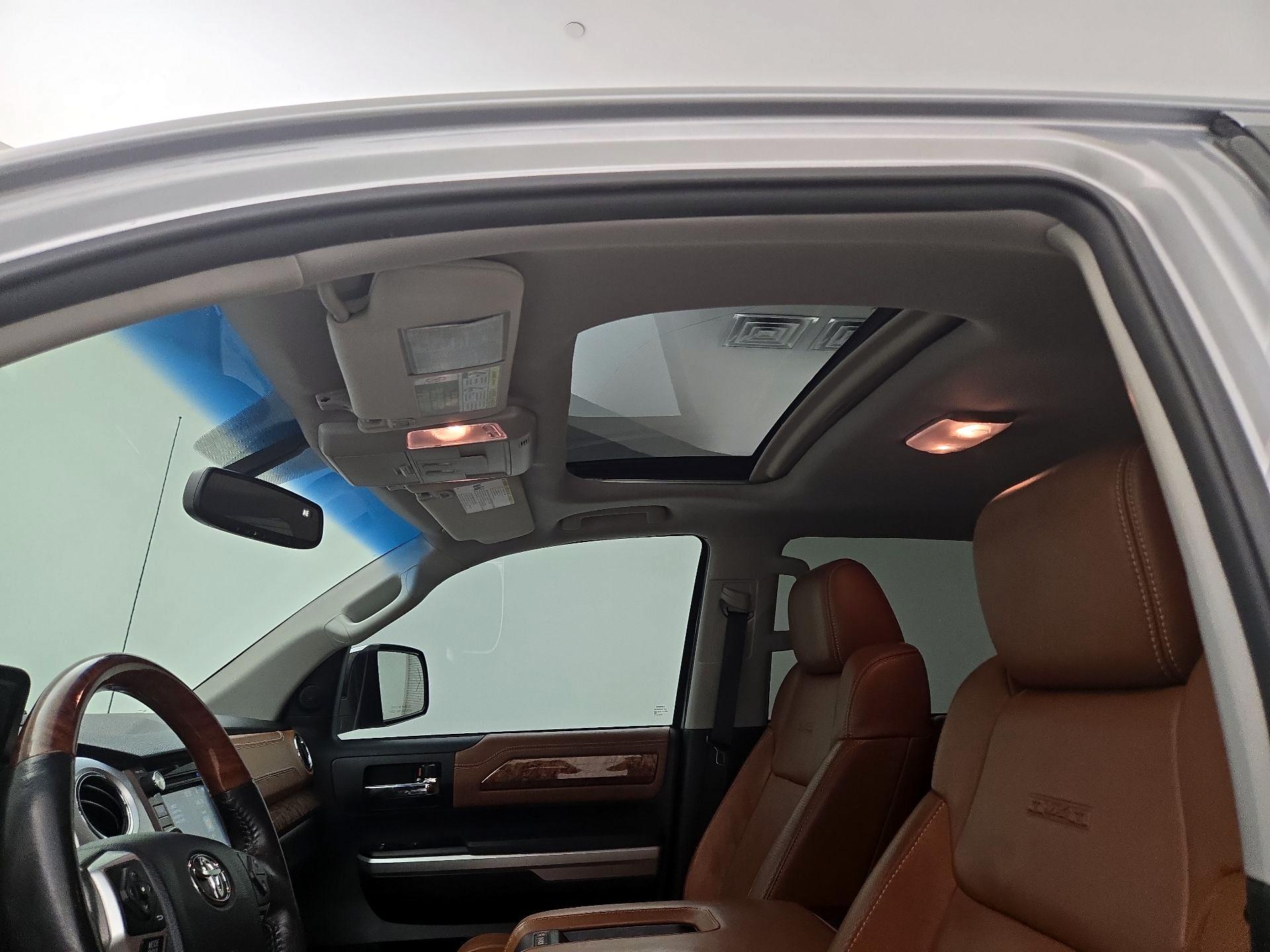 Thumbnail: 2016 Toyota Tundra - 19