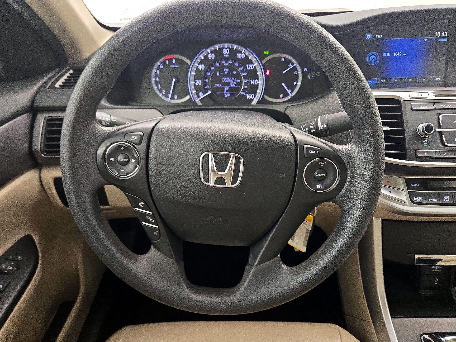 Thumbnail: 2015 Honda Accord - 10