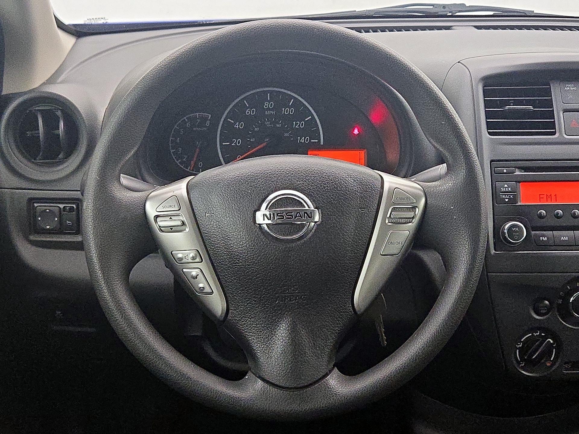 Thumbnail: 2016 Nissan Versa - 10
