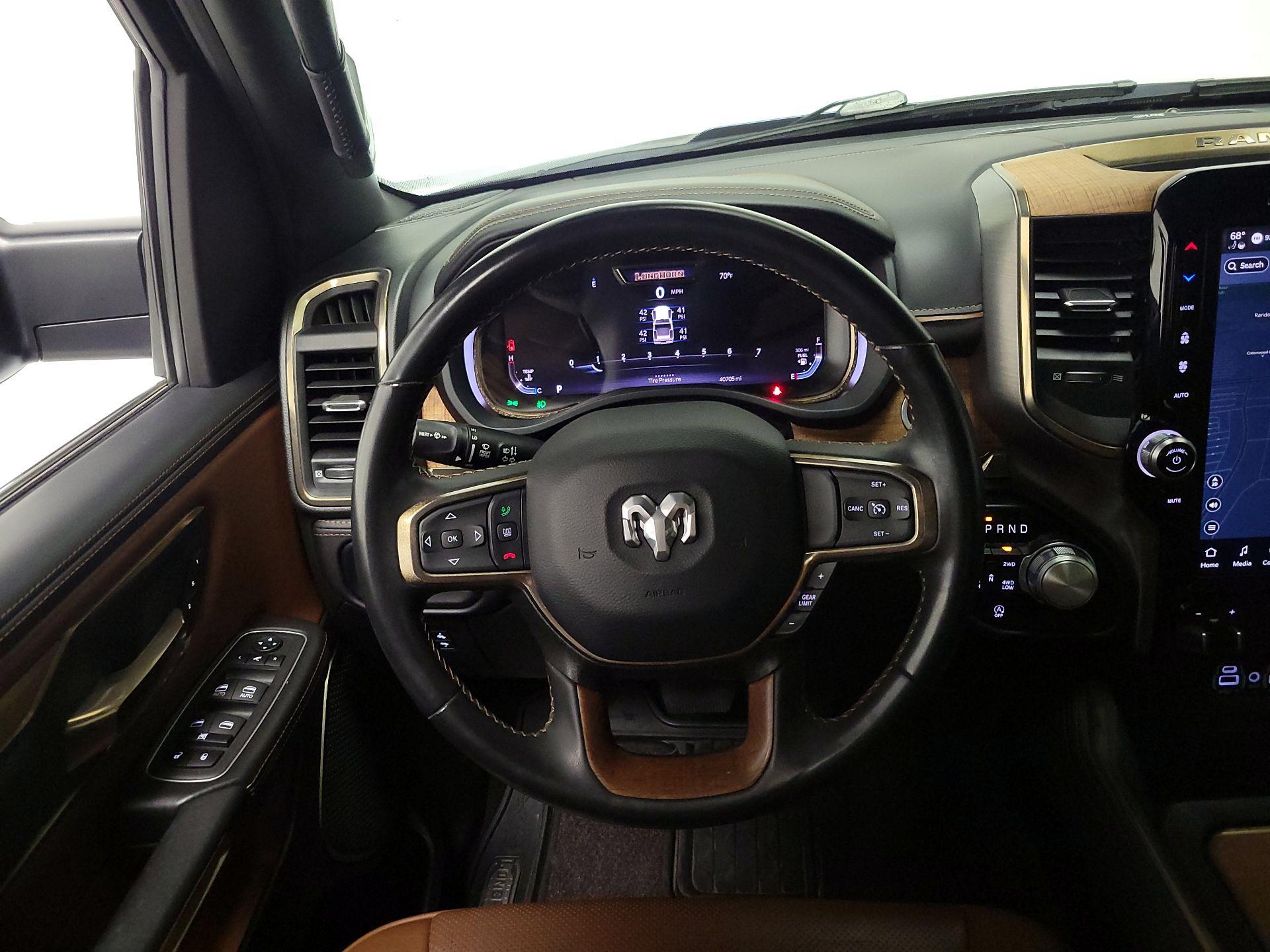 Thumbnail: 2023 RAM 1500 - 10