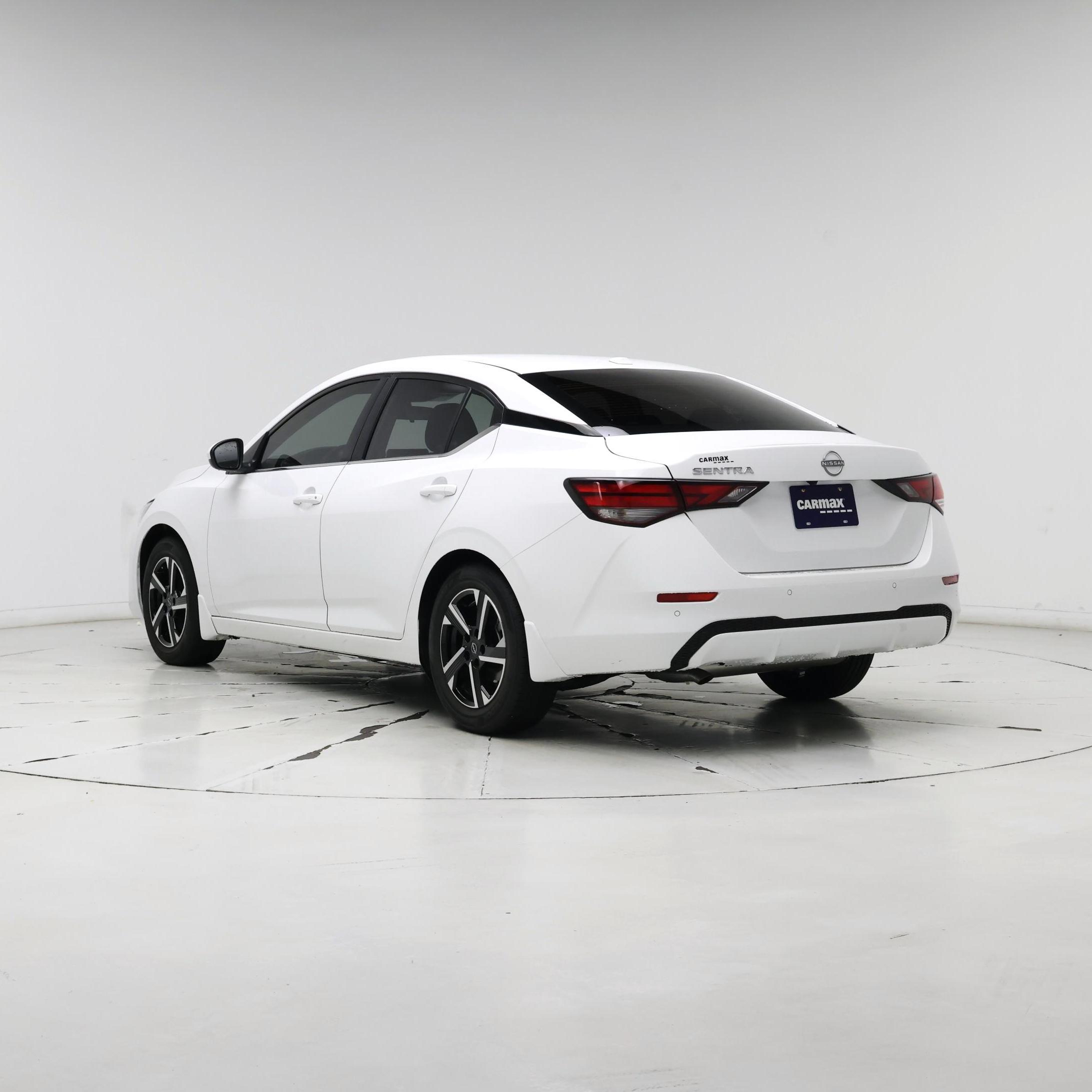 Thumbnail: 2025 Nissan Sentra - 2