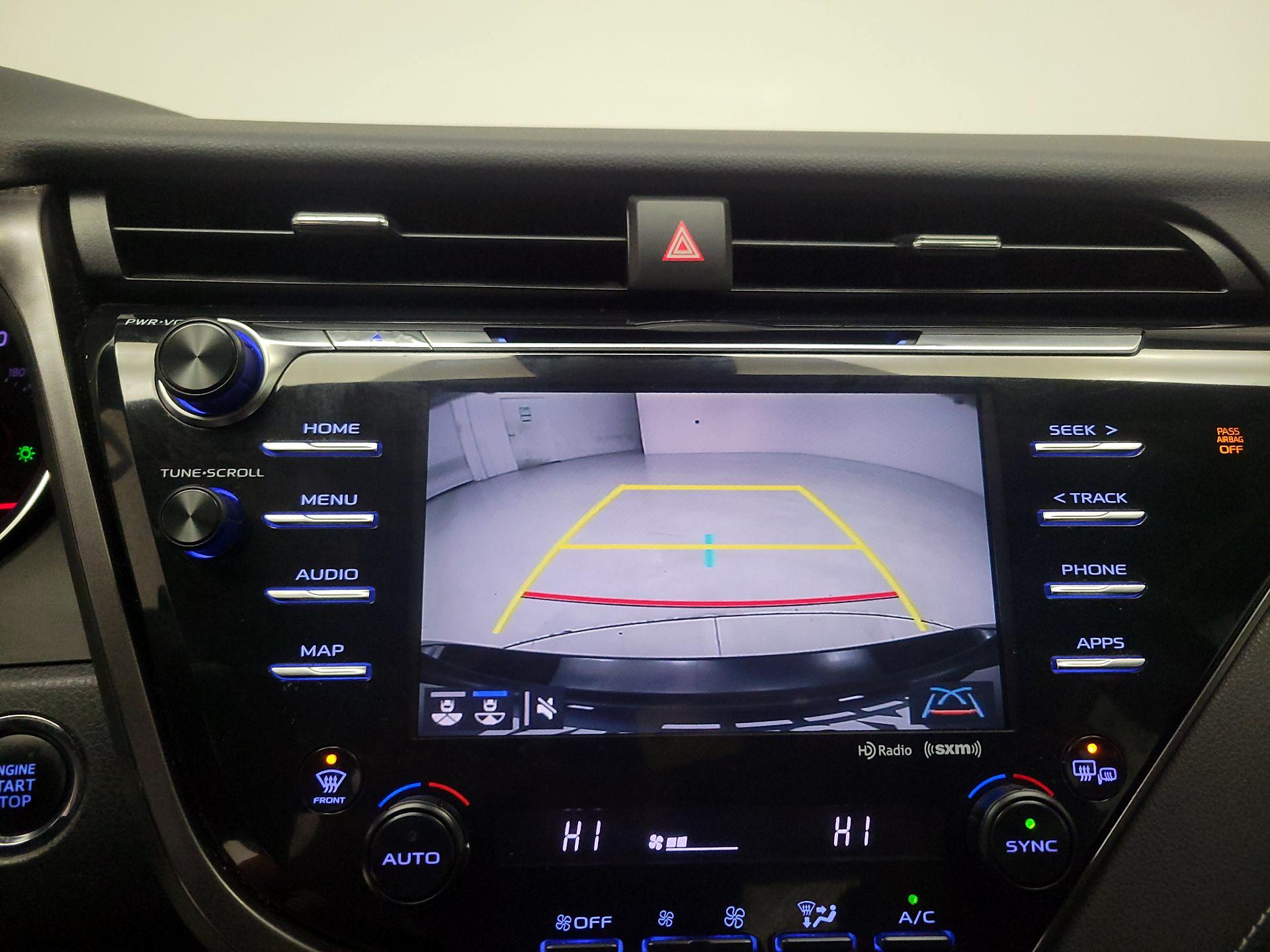 Thumbnail: 2019 Toyota Camry - 14