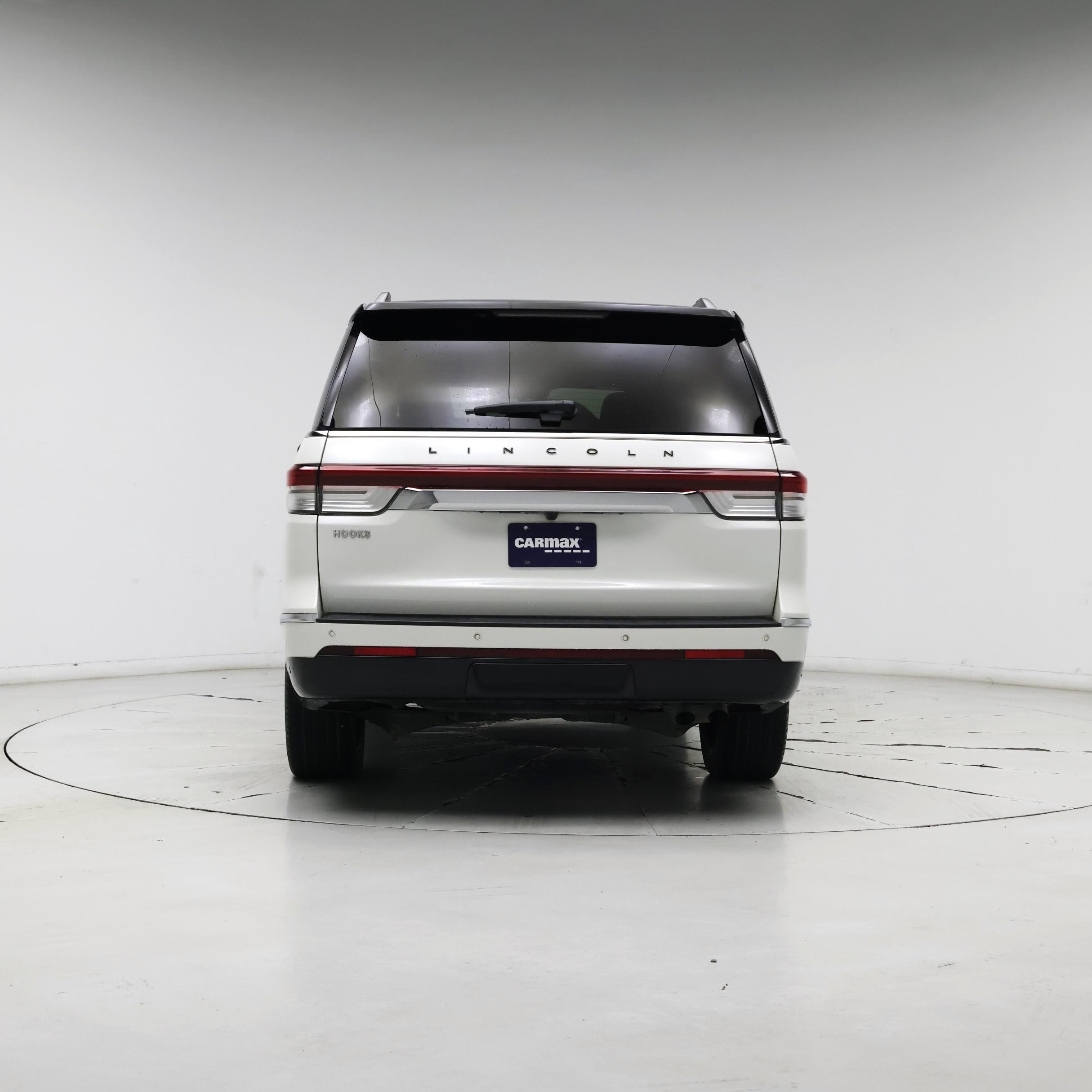 Thumbnail: 2023 Lincoln Navigator - 6
