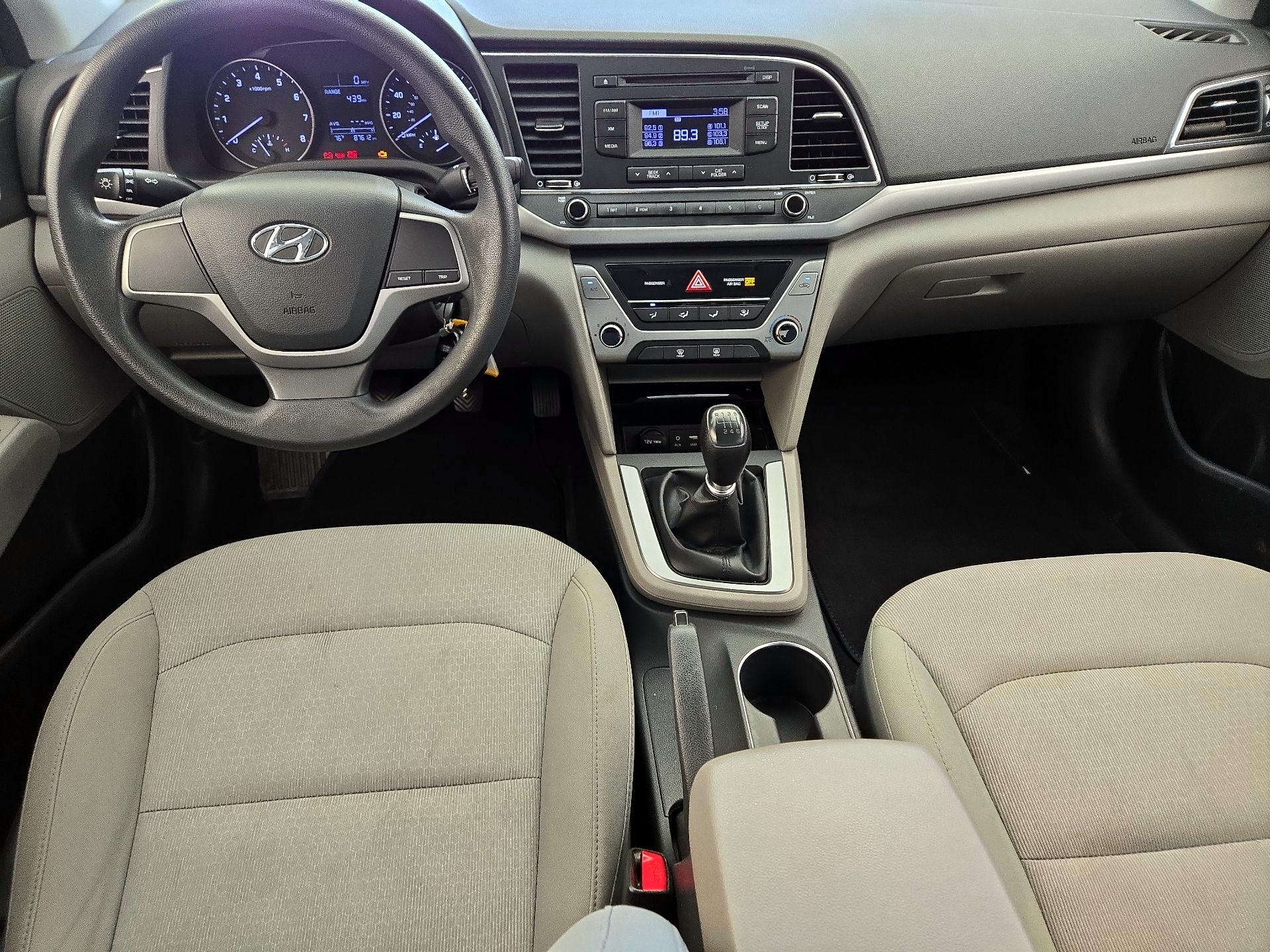 Thumbnail: 2017 Hyundai Elantra - 9