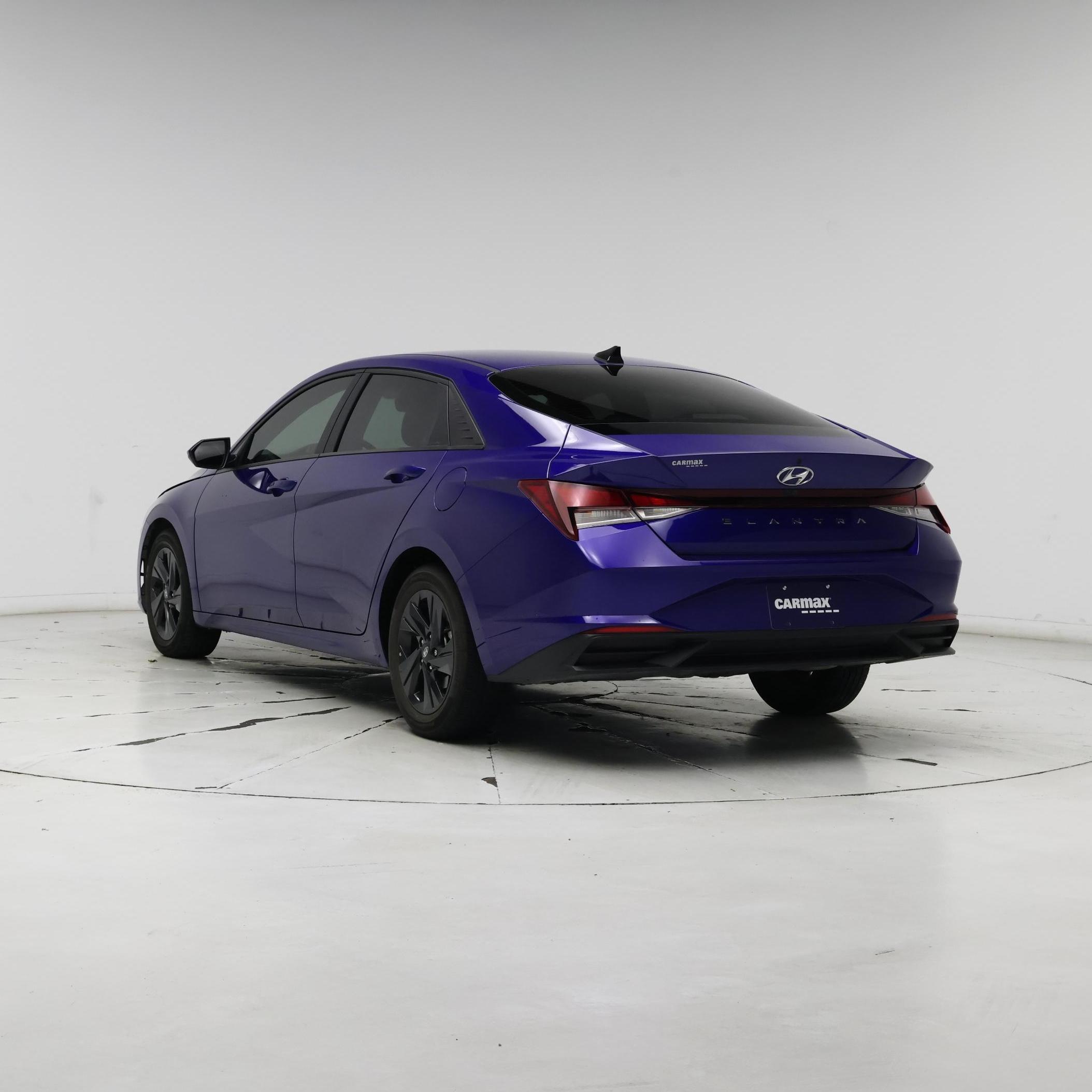 Thumbnail: 2021 Hyundai Elantra - 2