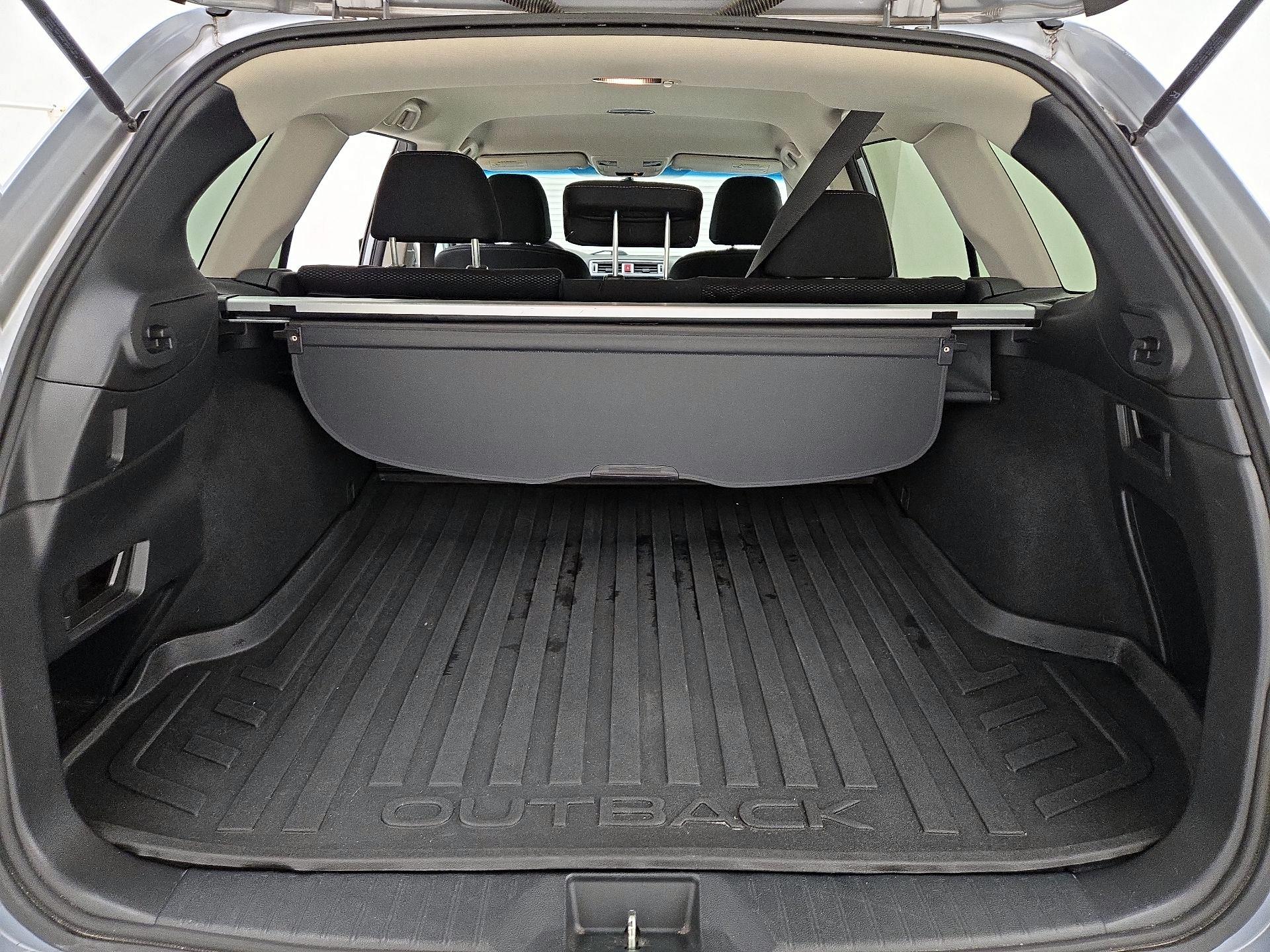 Thumbnail: 2015 Subaru Outback - 20