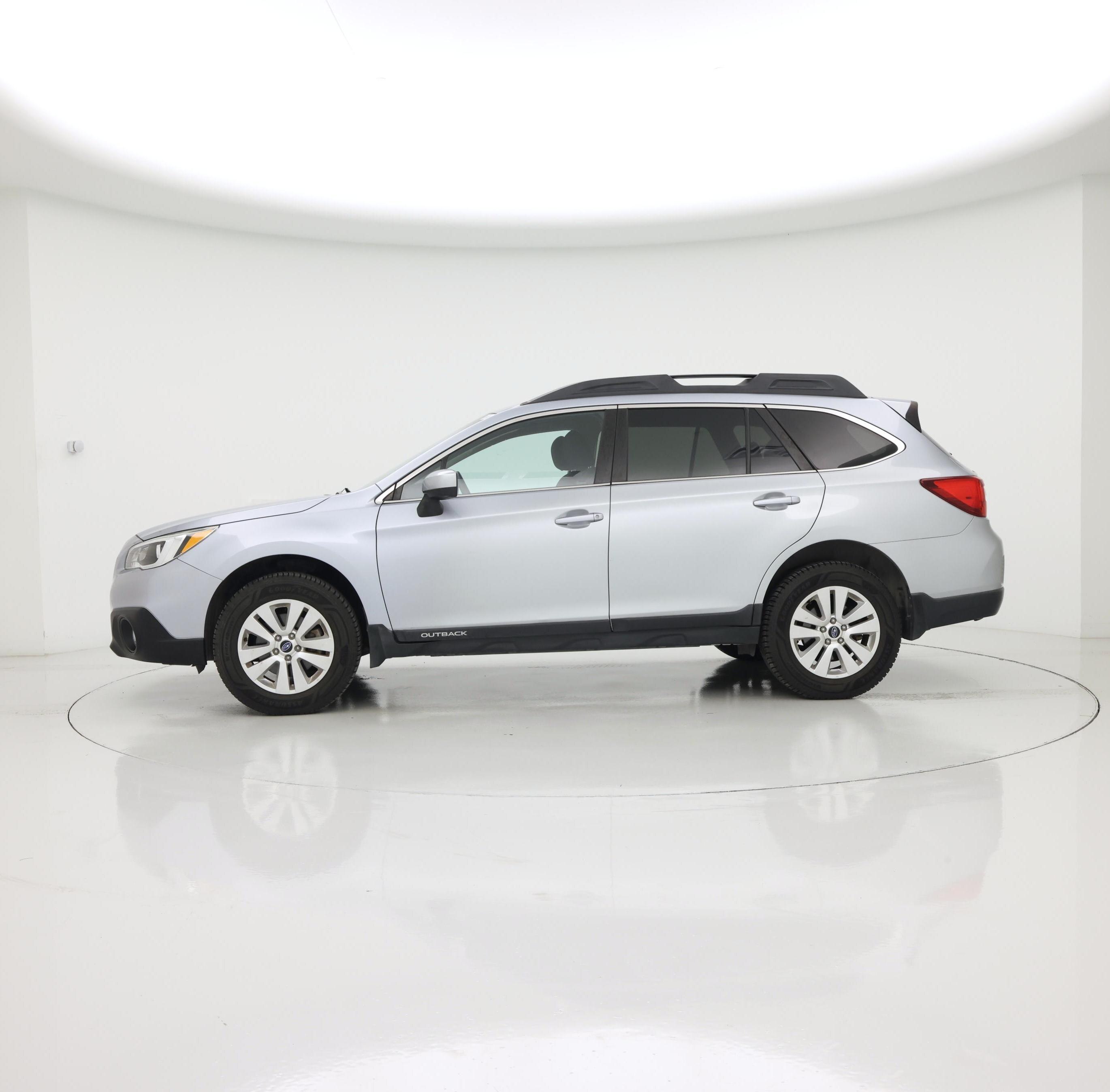 Thumbnail: 2015 Subaru Outback - 3