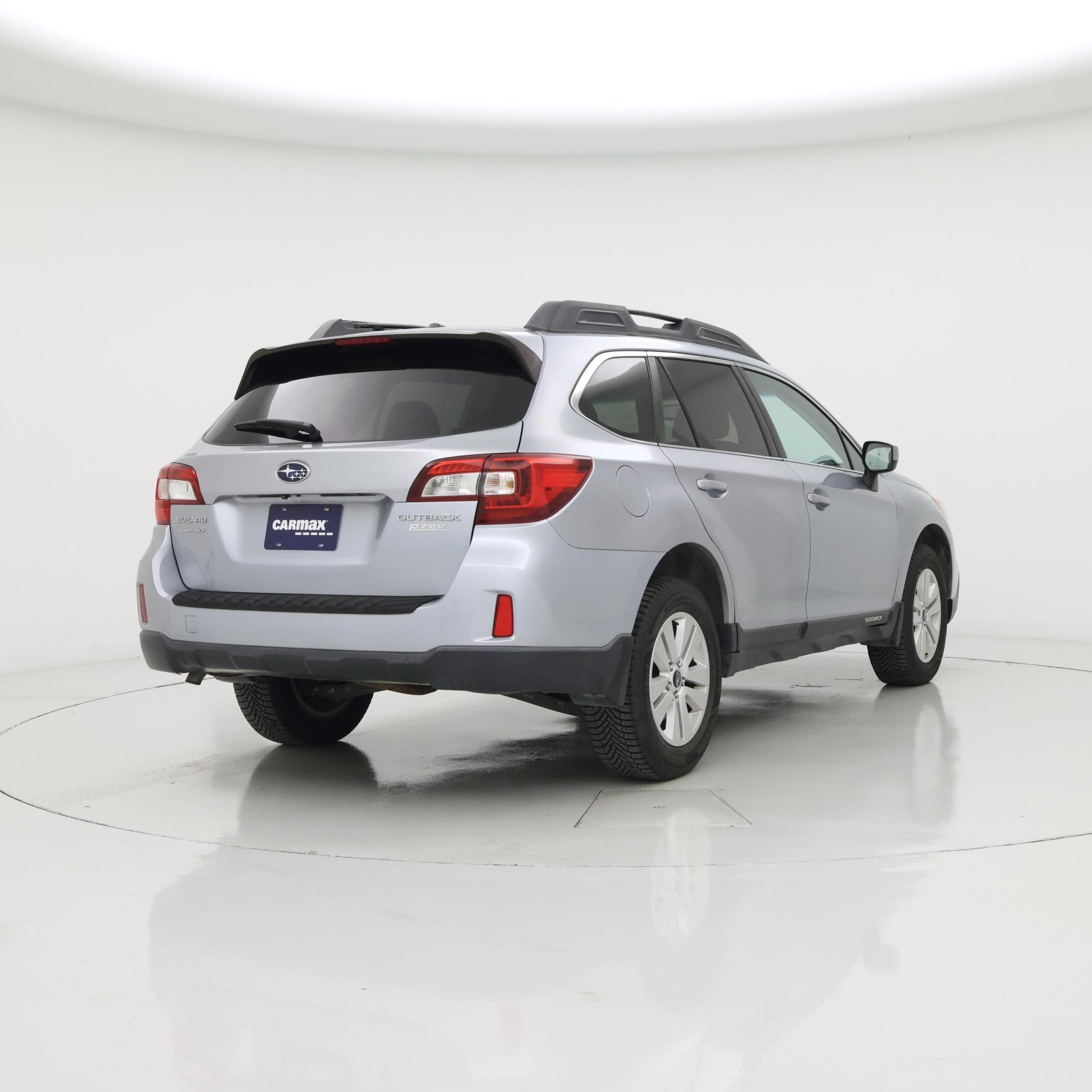 Thumbnail: 2015 Subaru Outback - 8