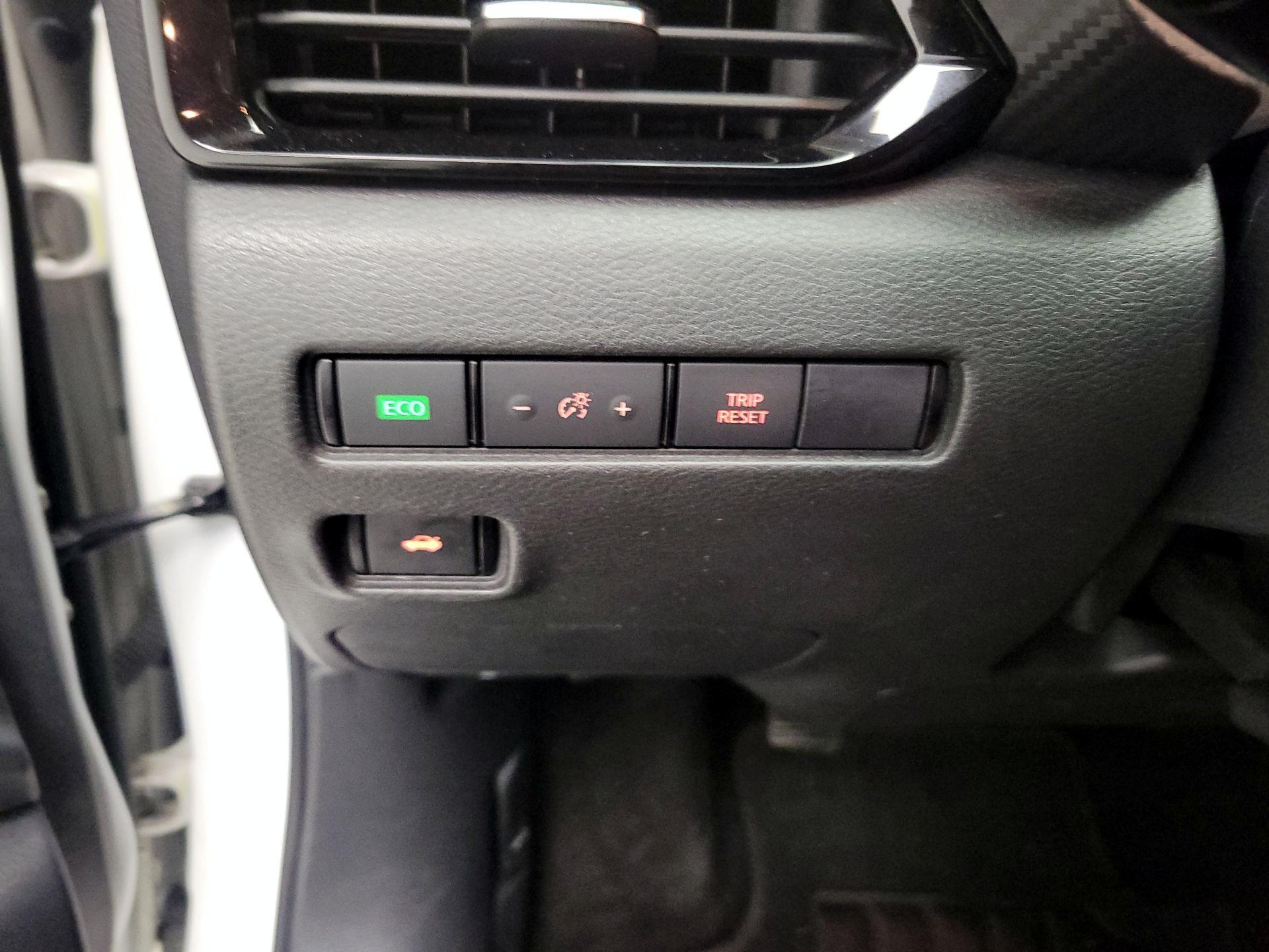 Thumbnail: 2022 Nissan Sentra - 13