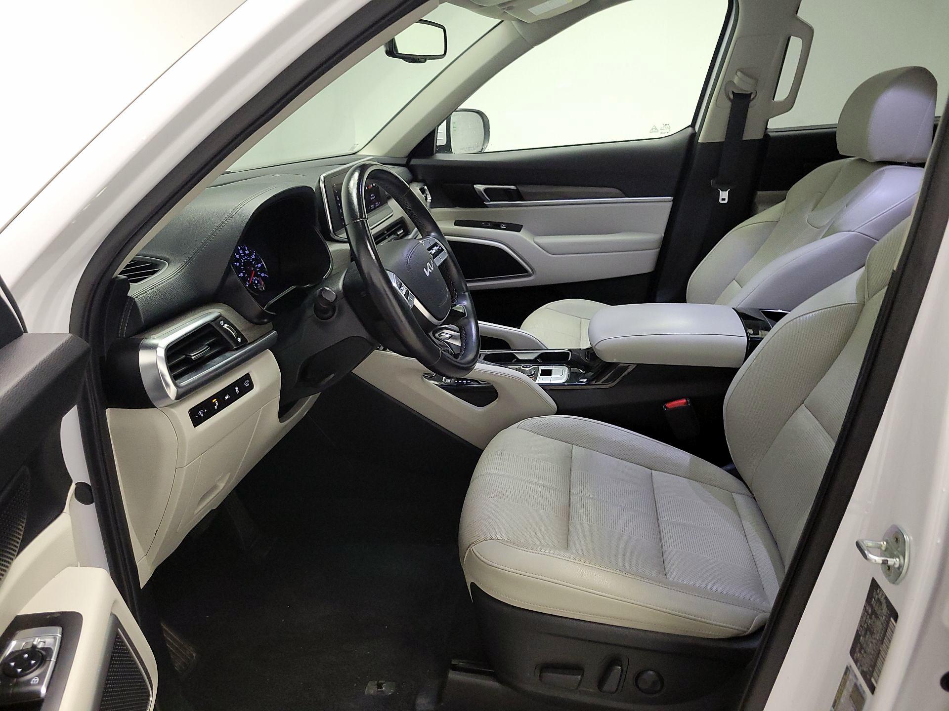 Thumbnail: 2022 Kia Telluride - 11