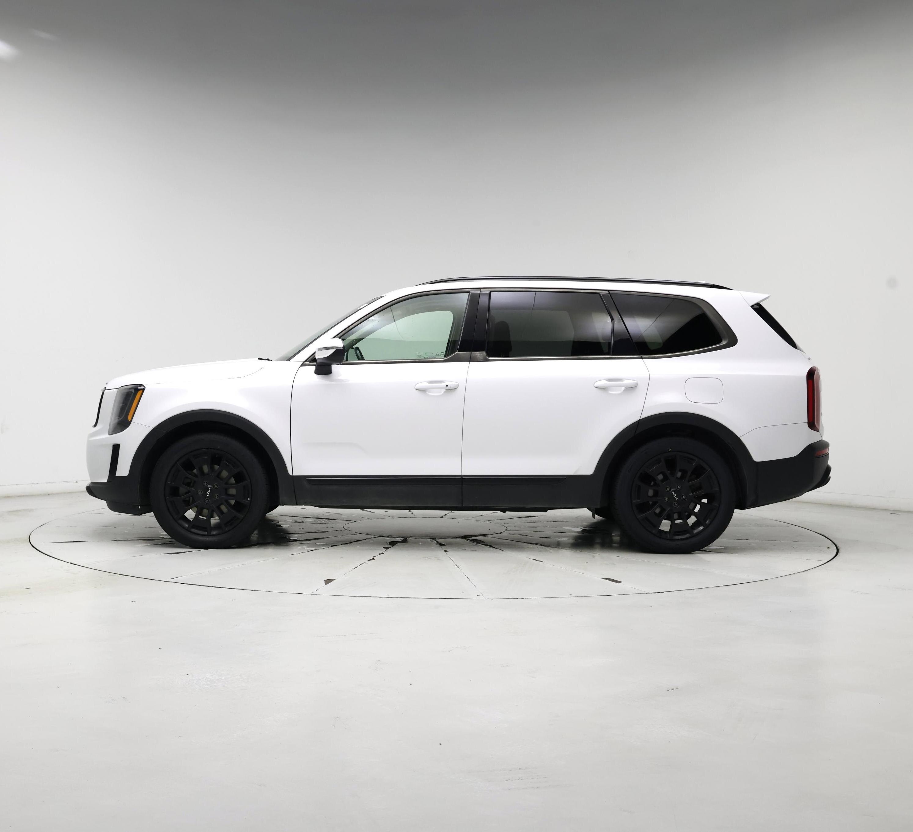 Thumbnail: 2022 Kia Telluride - 3