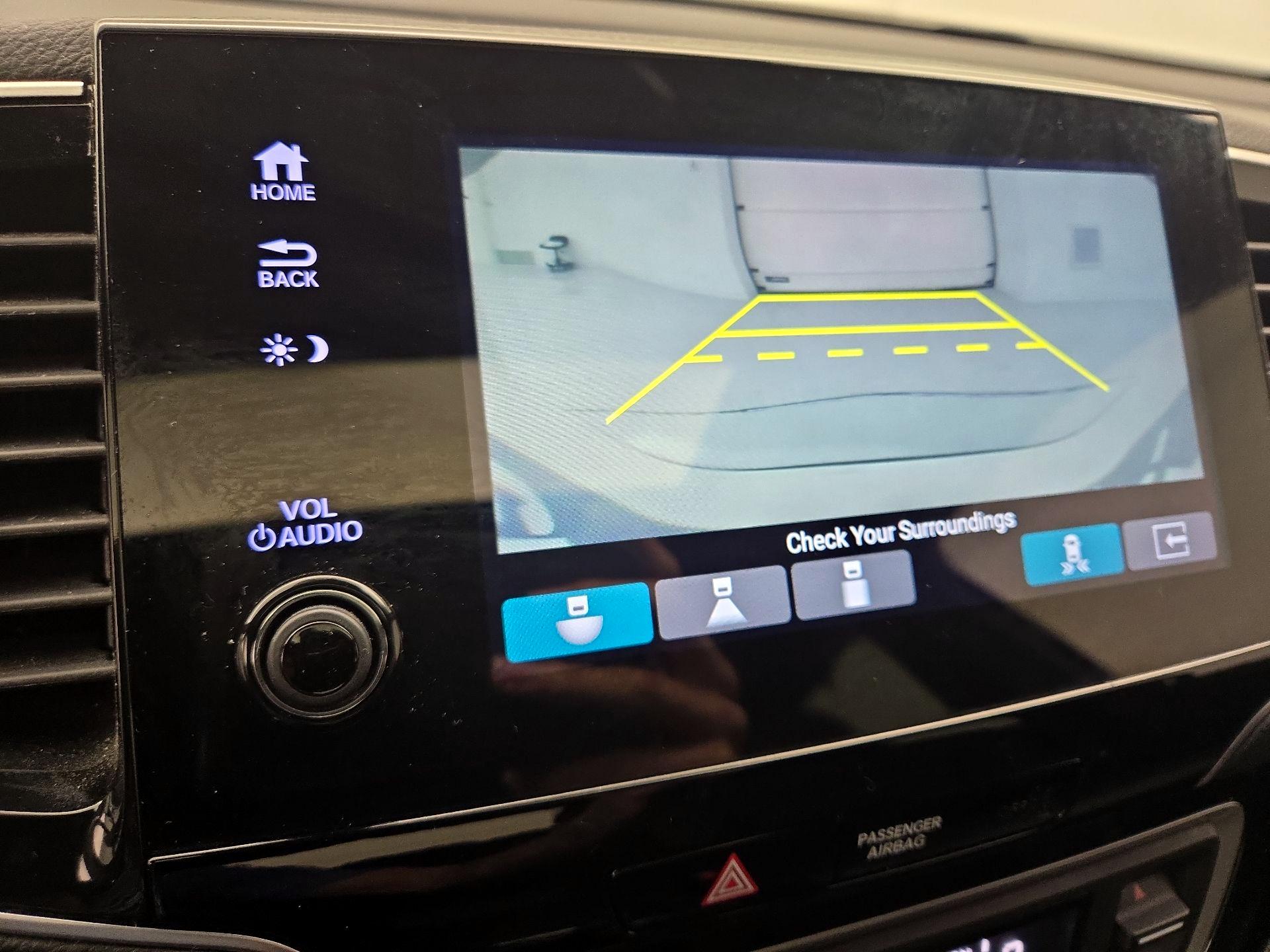 Thumbnail: 2019 Honda Passport - 14