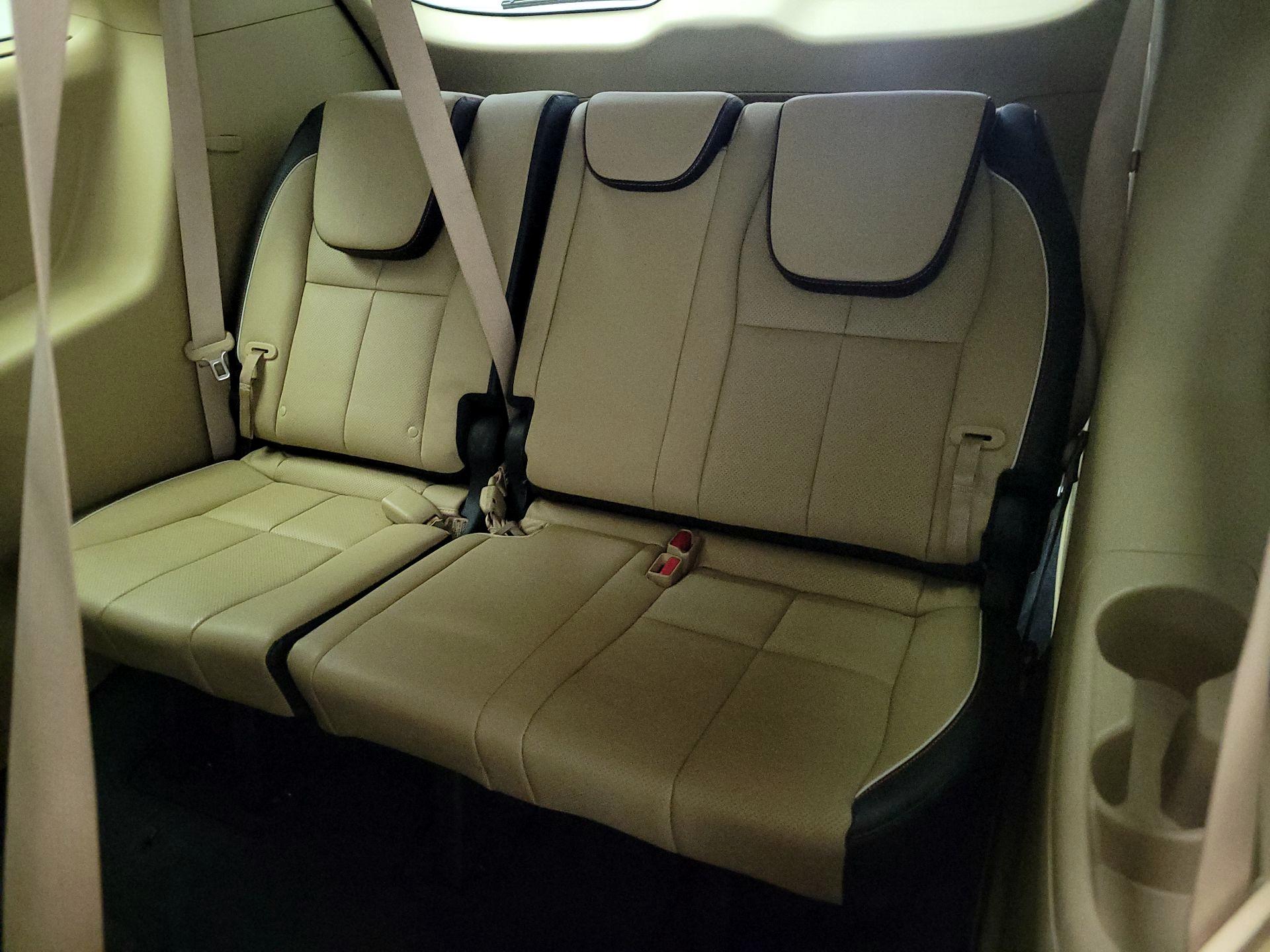 Thumbnail: 2021 Kia Sedona - 20