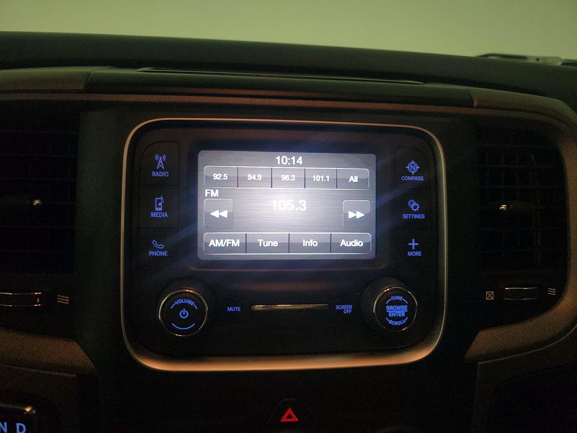Thumbnail: 2022 RAM 1500 Classic - 15