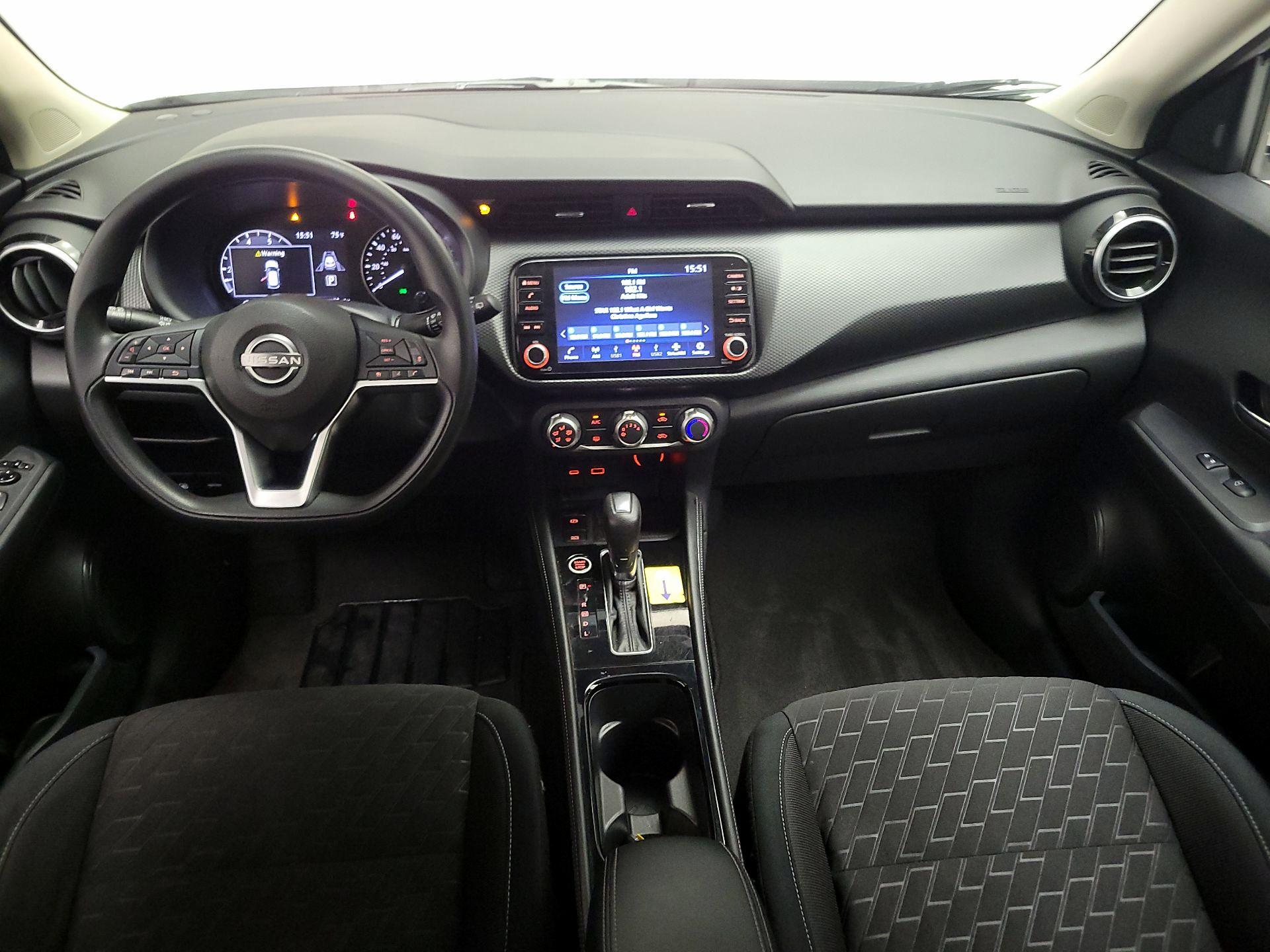 Thumbnail: 2023 Nissan Kicks - 9