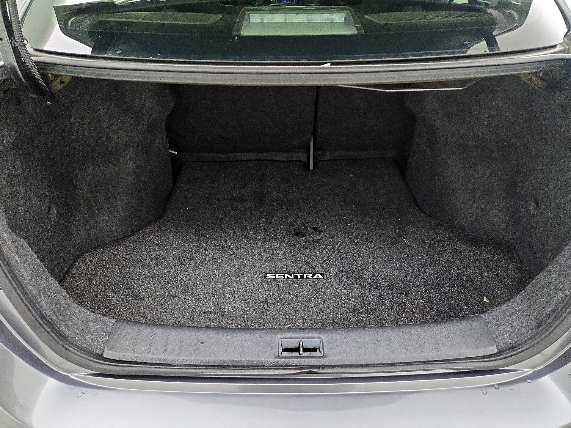 Thumbnail: 2019 Nissan Sentra - 20