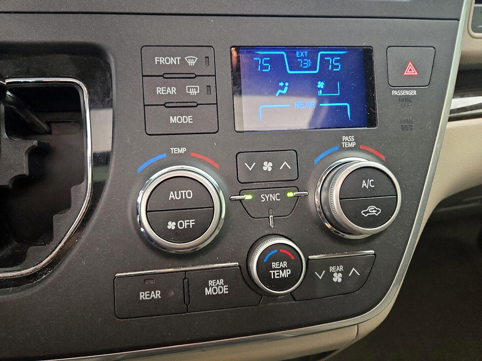 Thumbnail: 2015 Toyota Sienna - 16