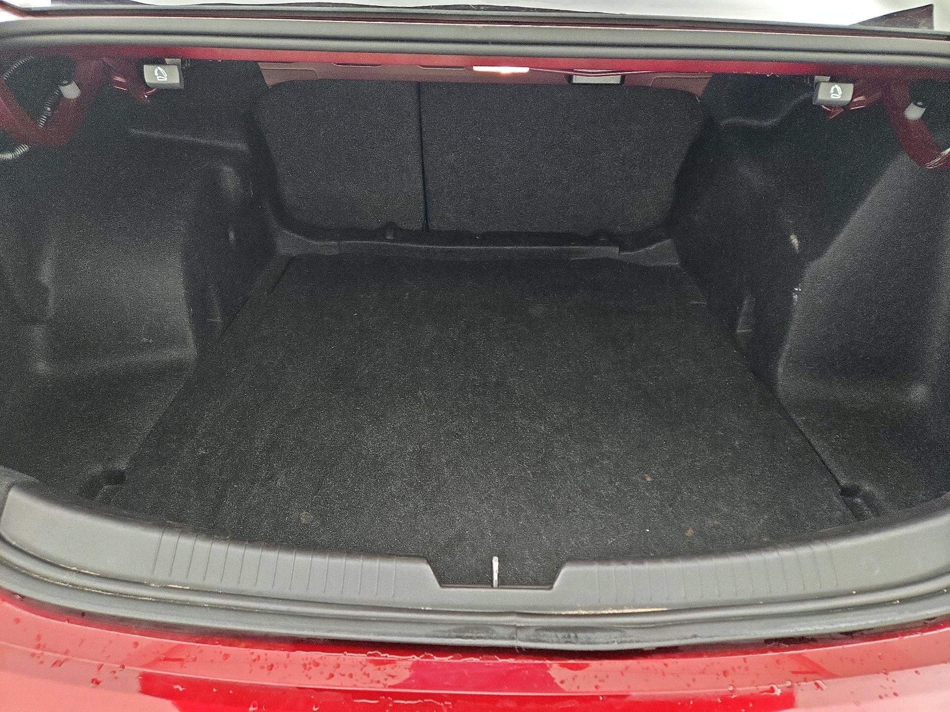 Thumbnail: 2016 Chevrolet Malibu - 20