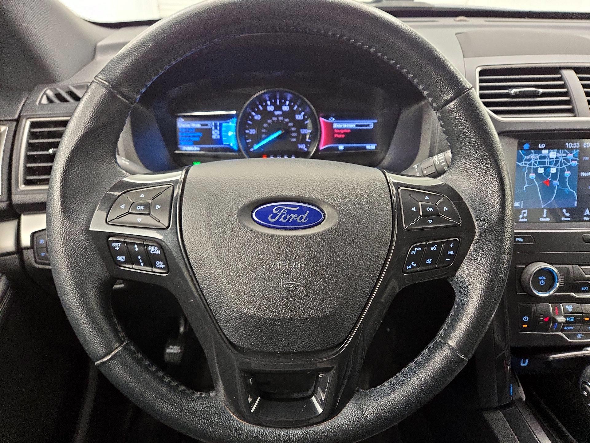 Thumbnail: 2019 Ford Explorer - 10