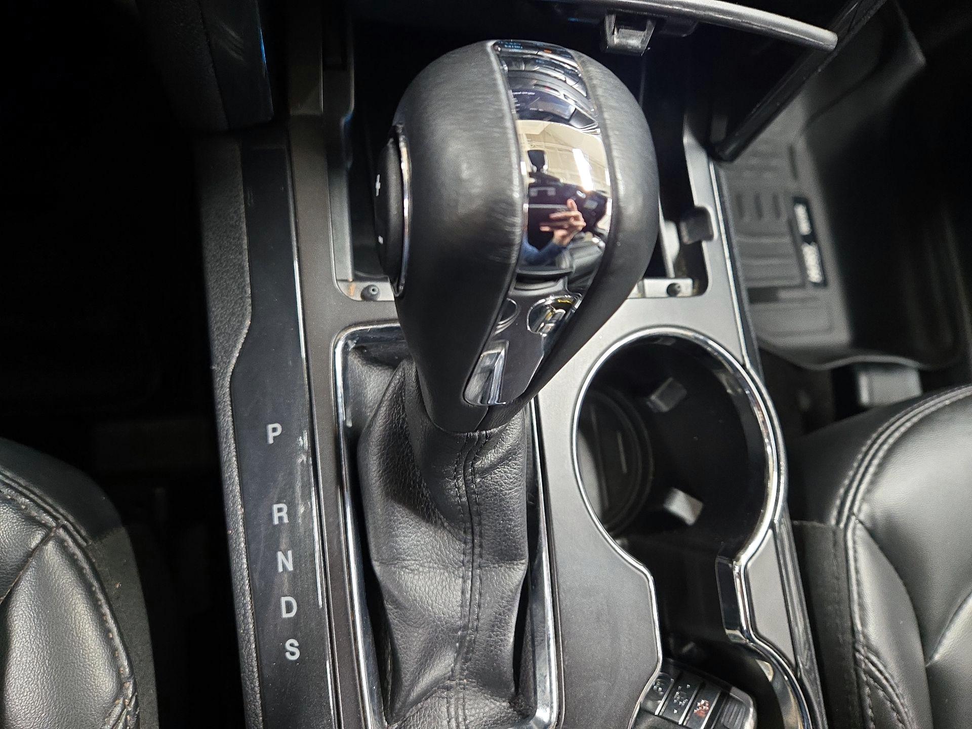 Thumbnail: 2019 Ford Explorer - 18