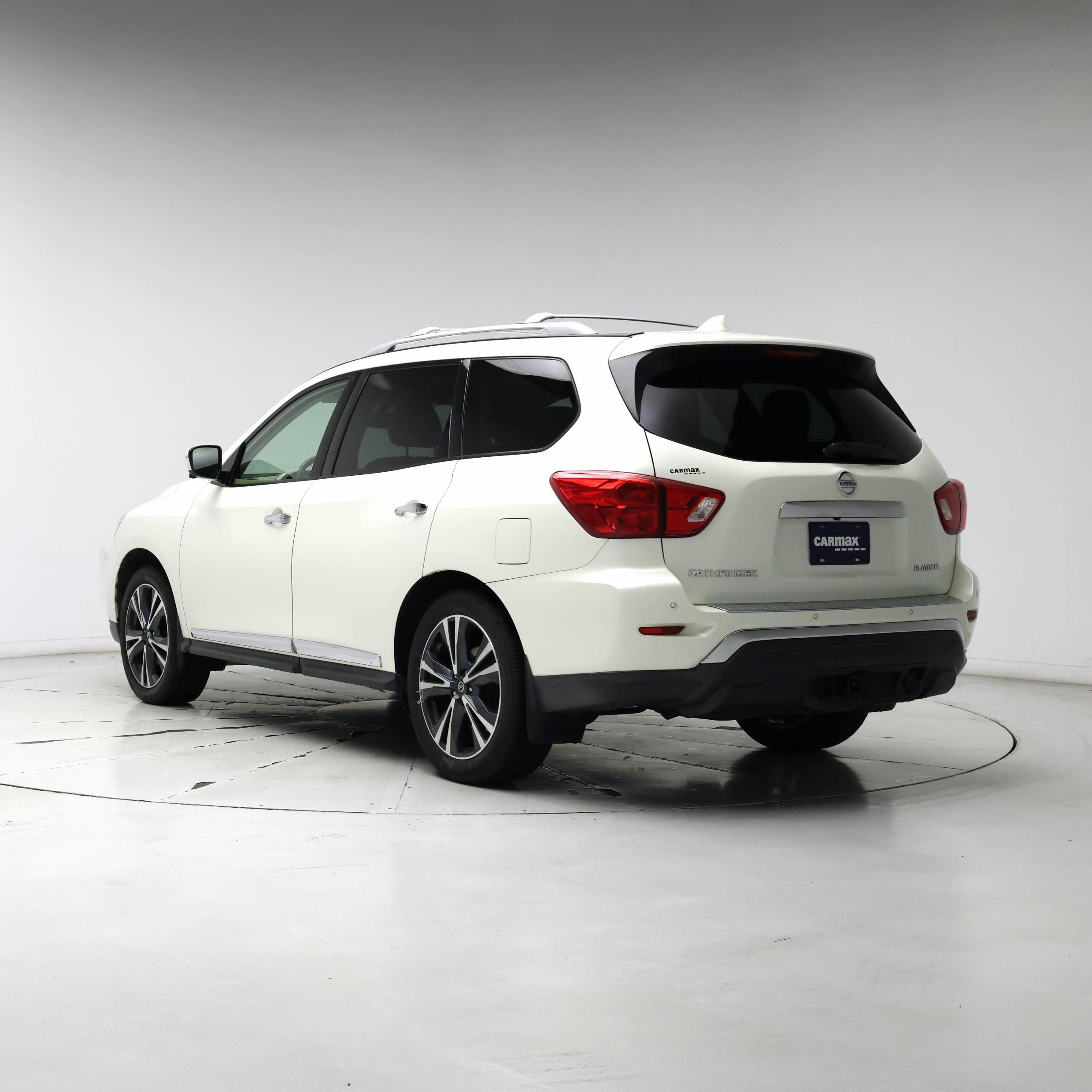 Thumbnail: 2020 Nissan Pathfinder - 2