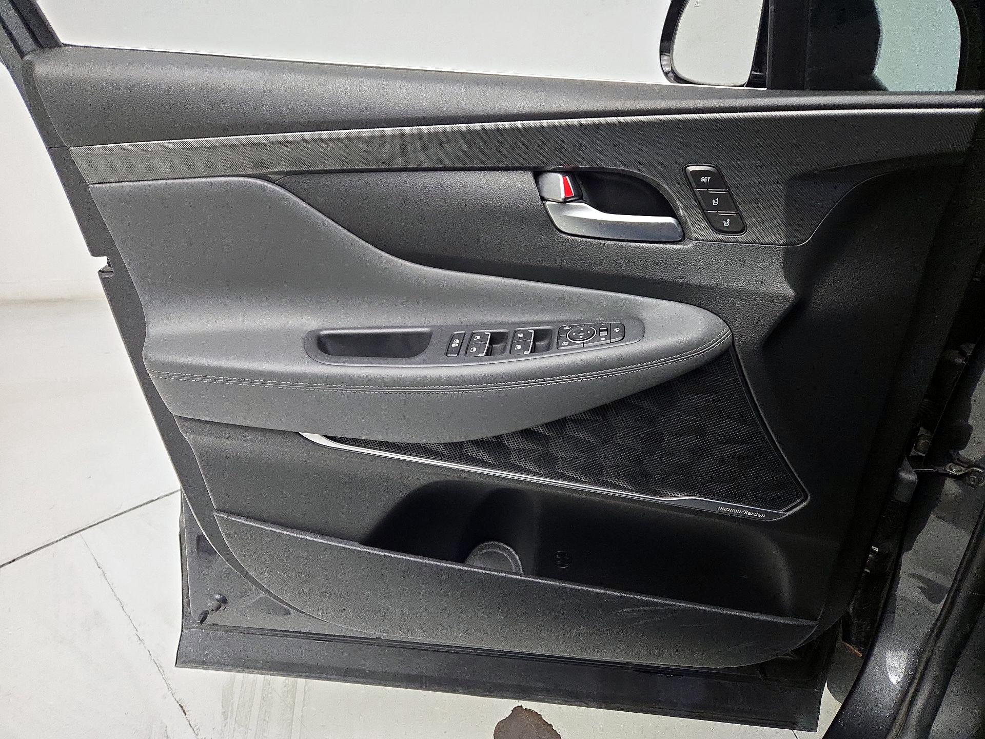 Thumbnail: 2023 Hyundai Santa Fe - 12