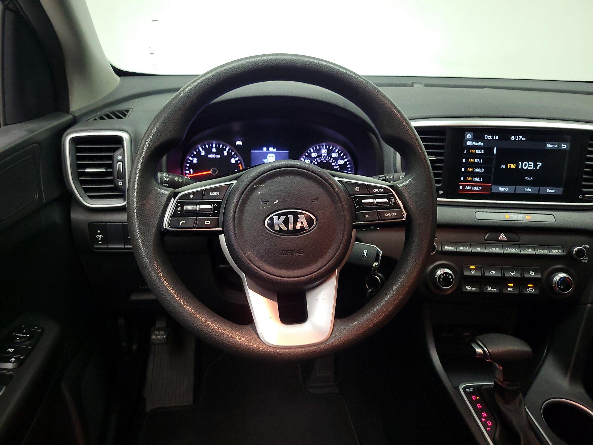 Thumbnail: 2021 Kia Sportage - 10