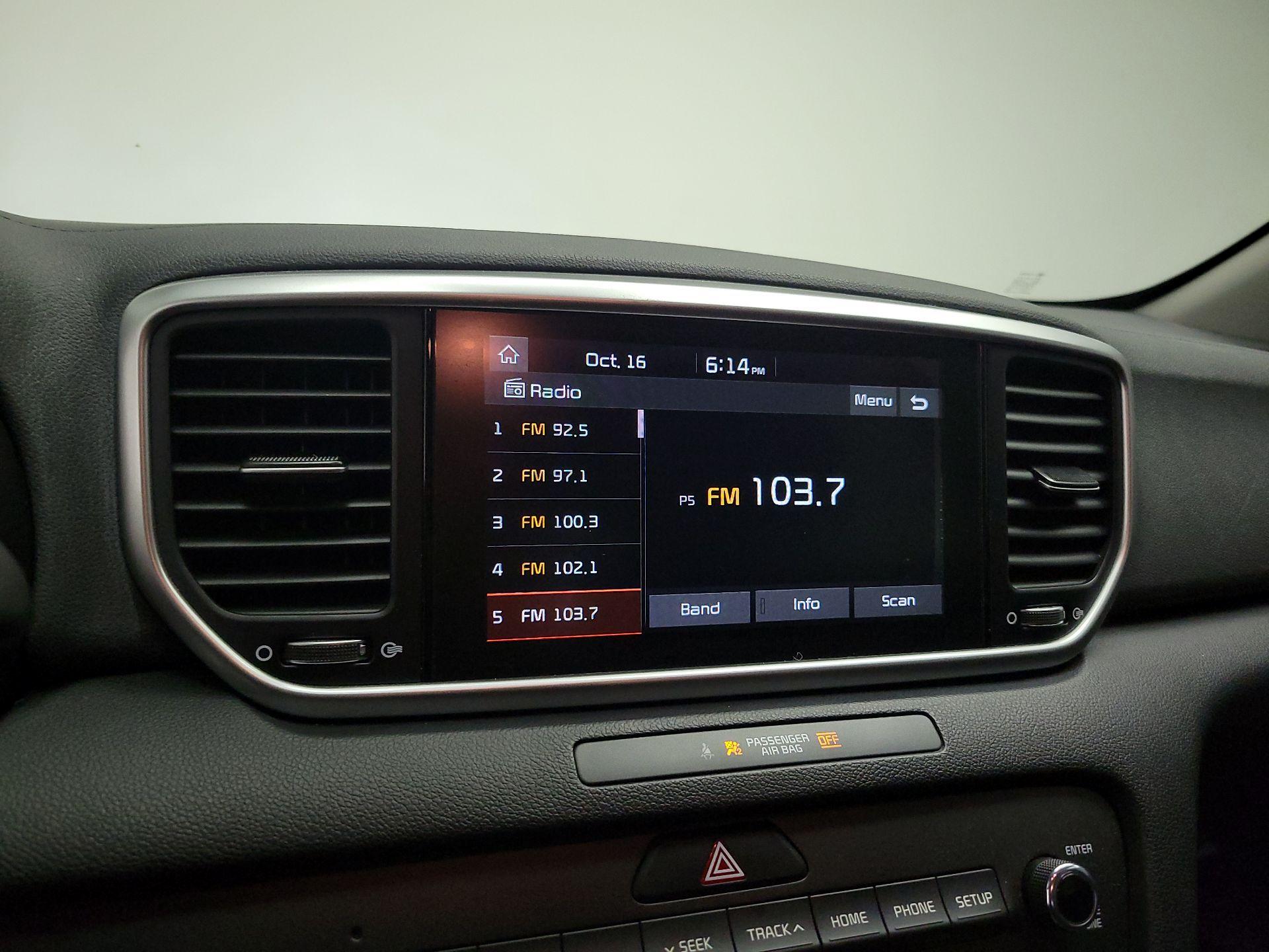 Thumbnail: 2021 Kia Sportage - 14