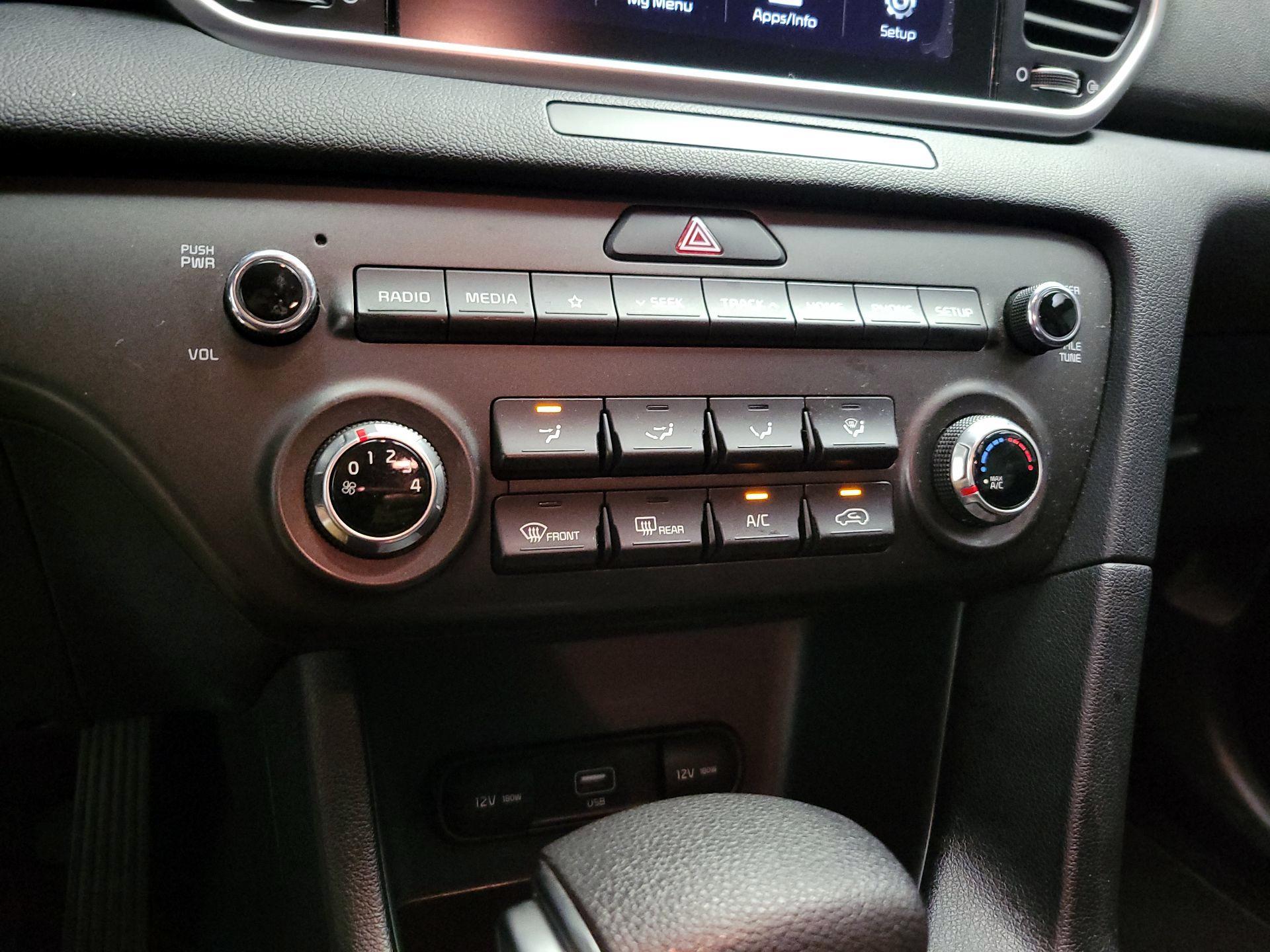 Thumbnail: 2021 Kia Sportage - 15