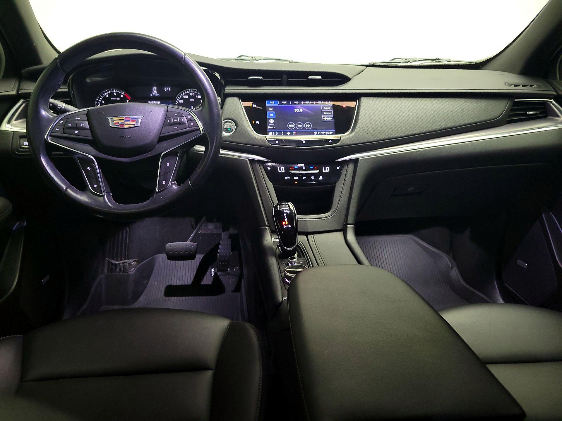 Thumbnail: 2021 Cadillac XT5 - 9