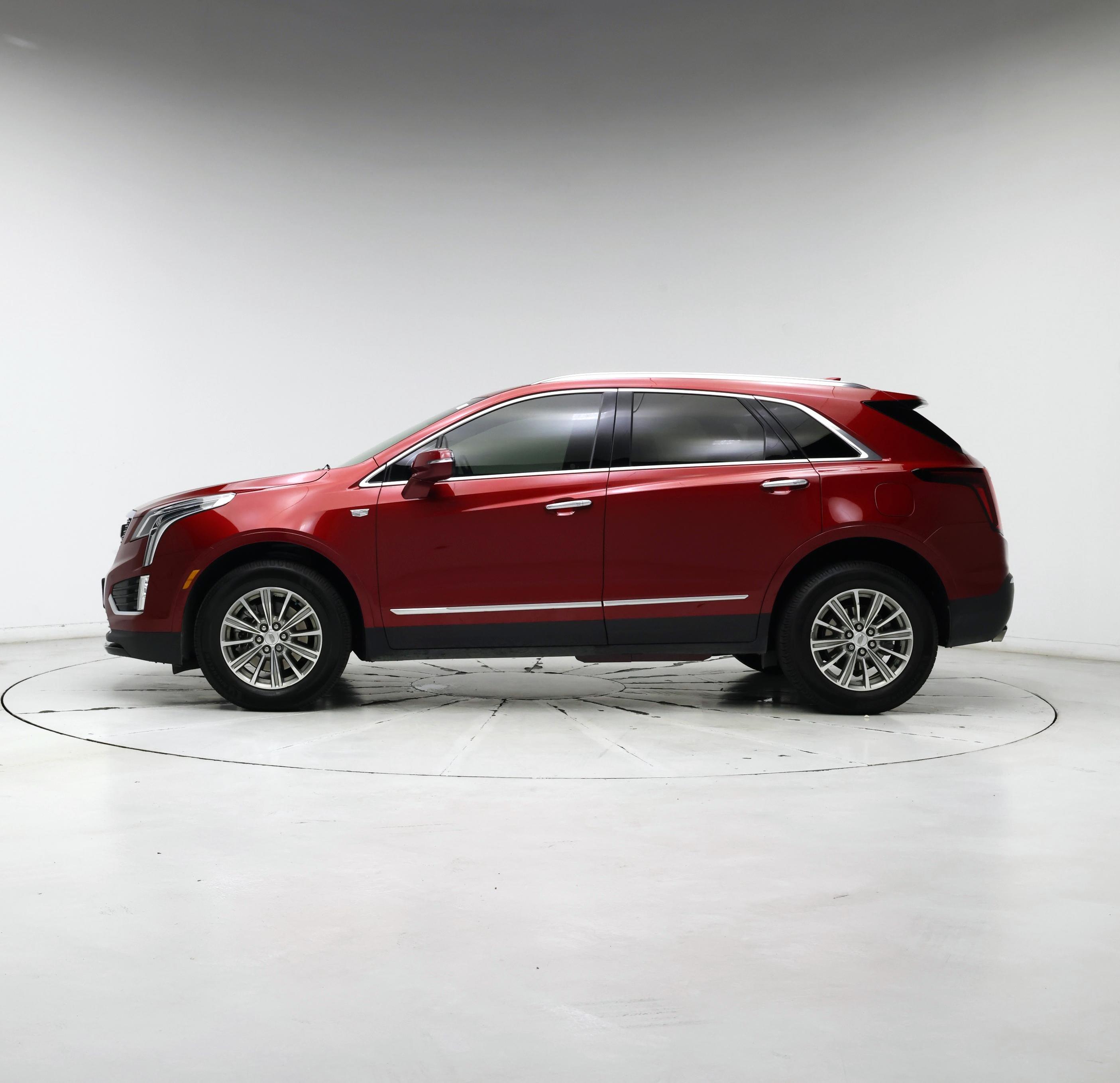 Thumbnail: 2021 Cadillac XT5 - 3