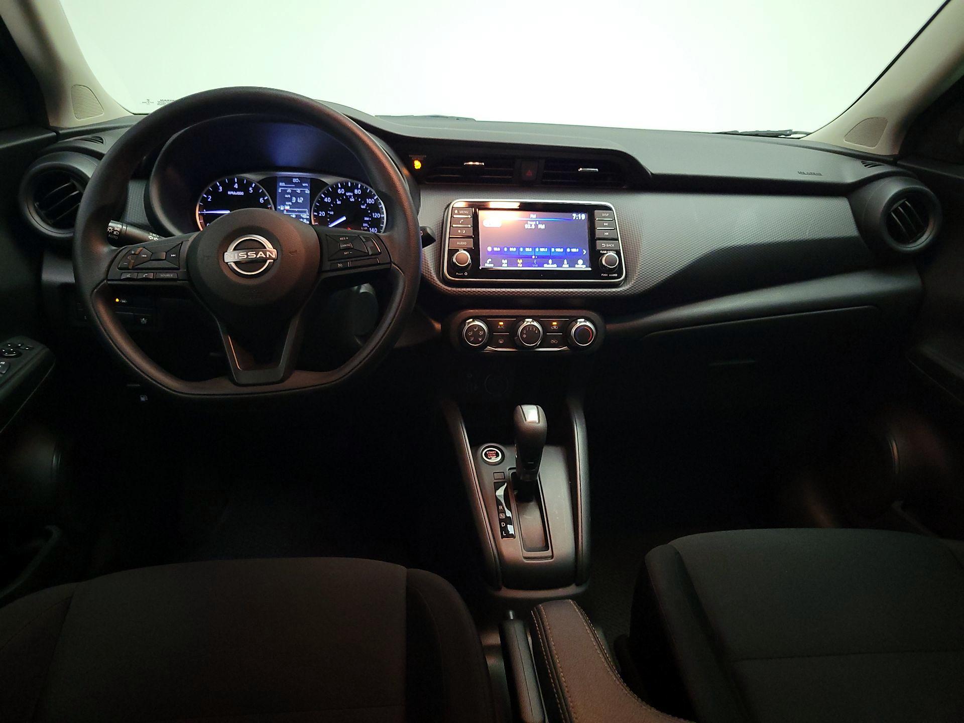 Thumbnail: 2023 Nissan Kicks - 9