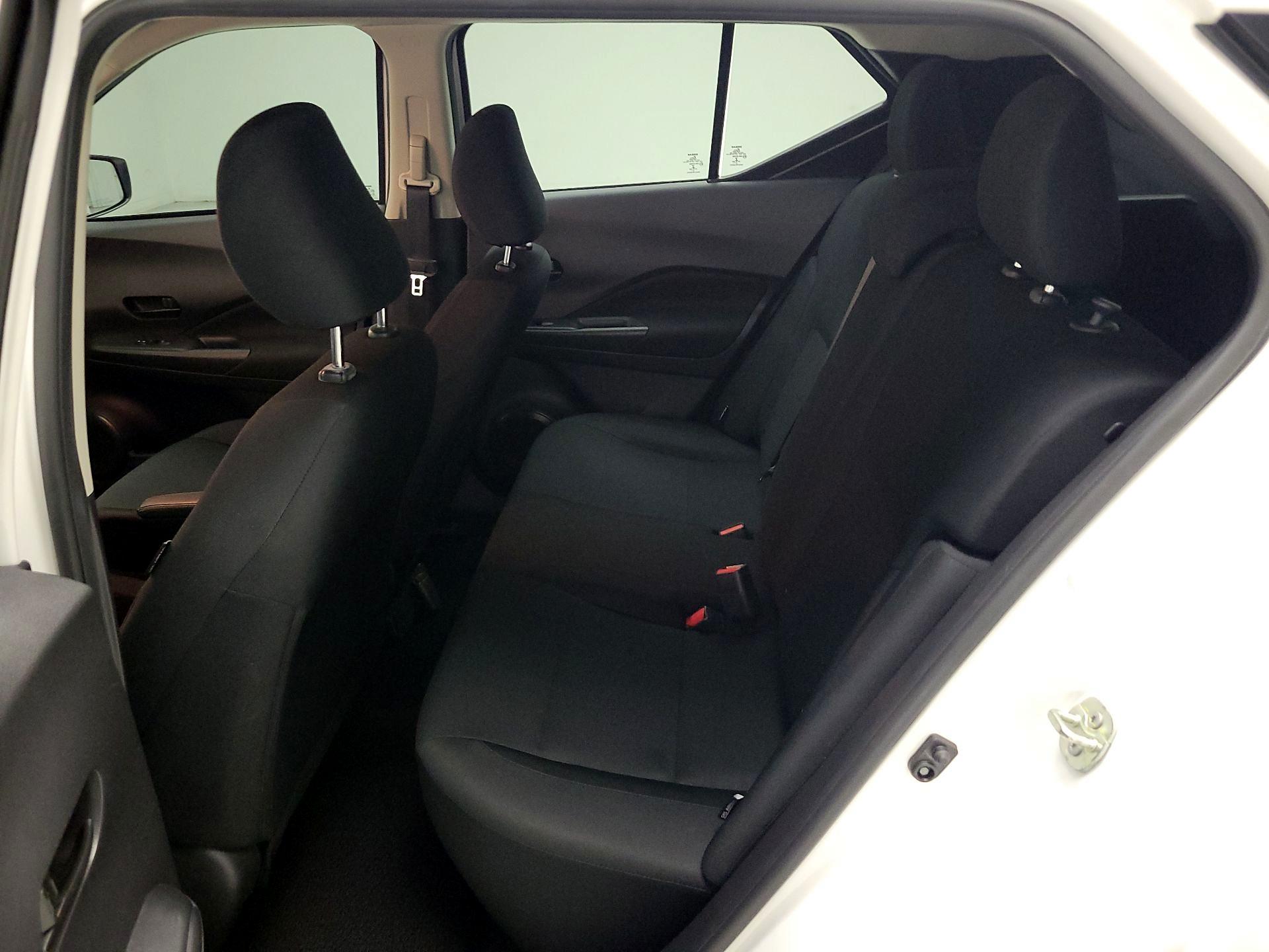 Thumbnail: 2023 Nissan Kicks - 18