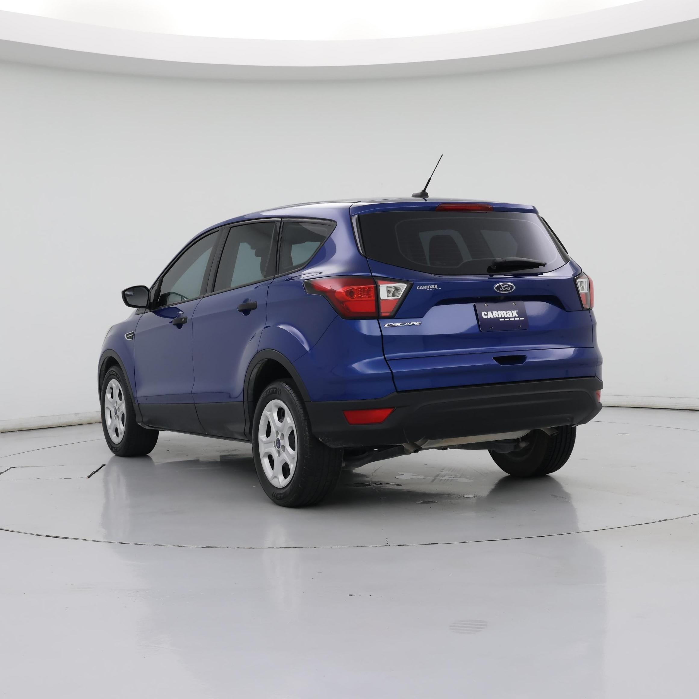 Thumbnail: 2019 Ford Escape - 2
