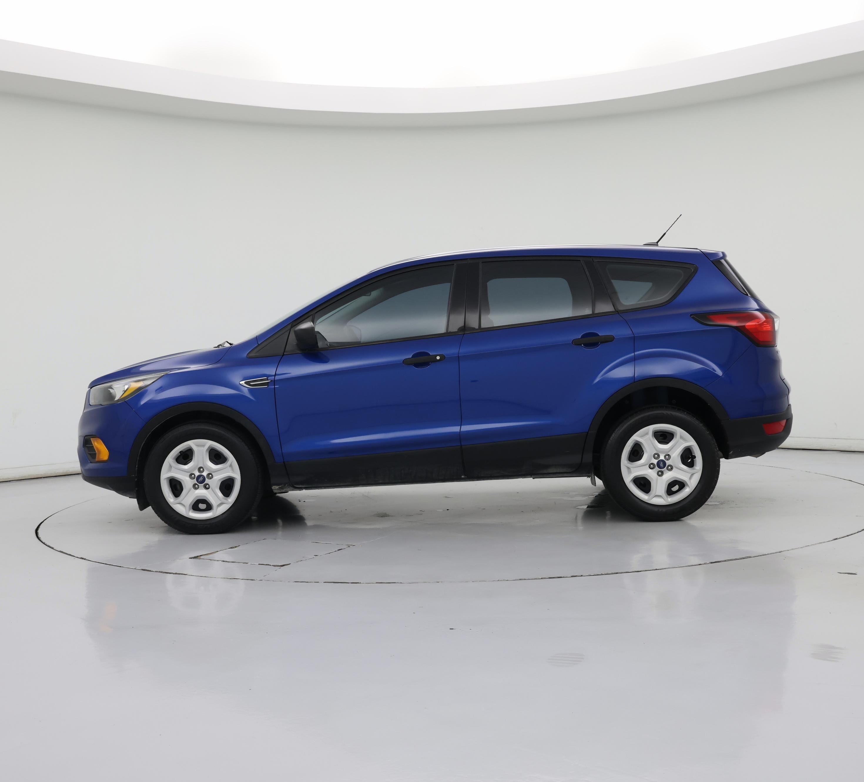 Thumbnail: 2019 Ford Escape - 3