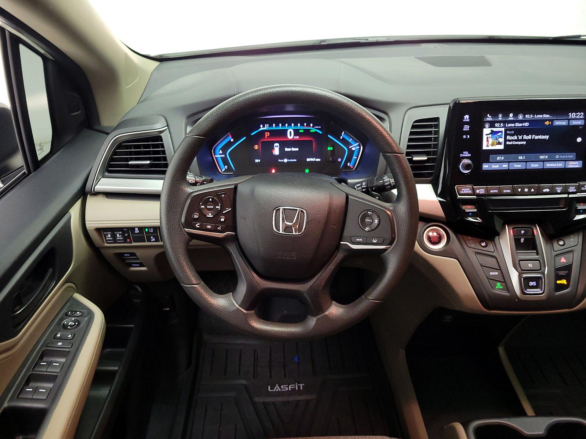 Thumbnail: 2019 Honda Odyssey - 10