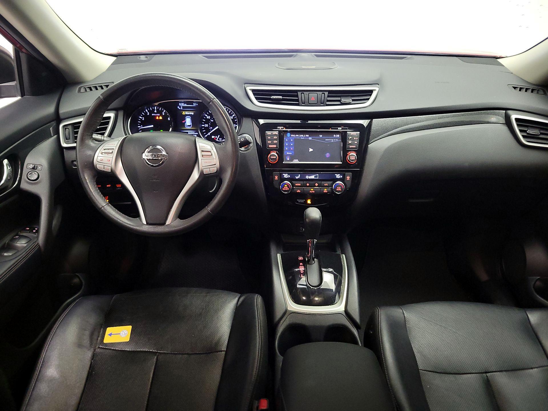 Thumbnail: 2016 Nissan Rogue - 9