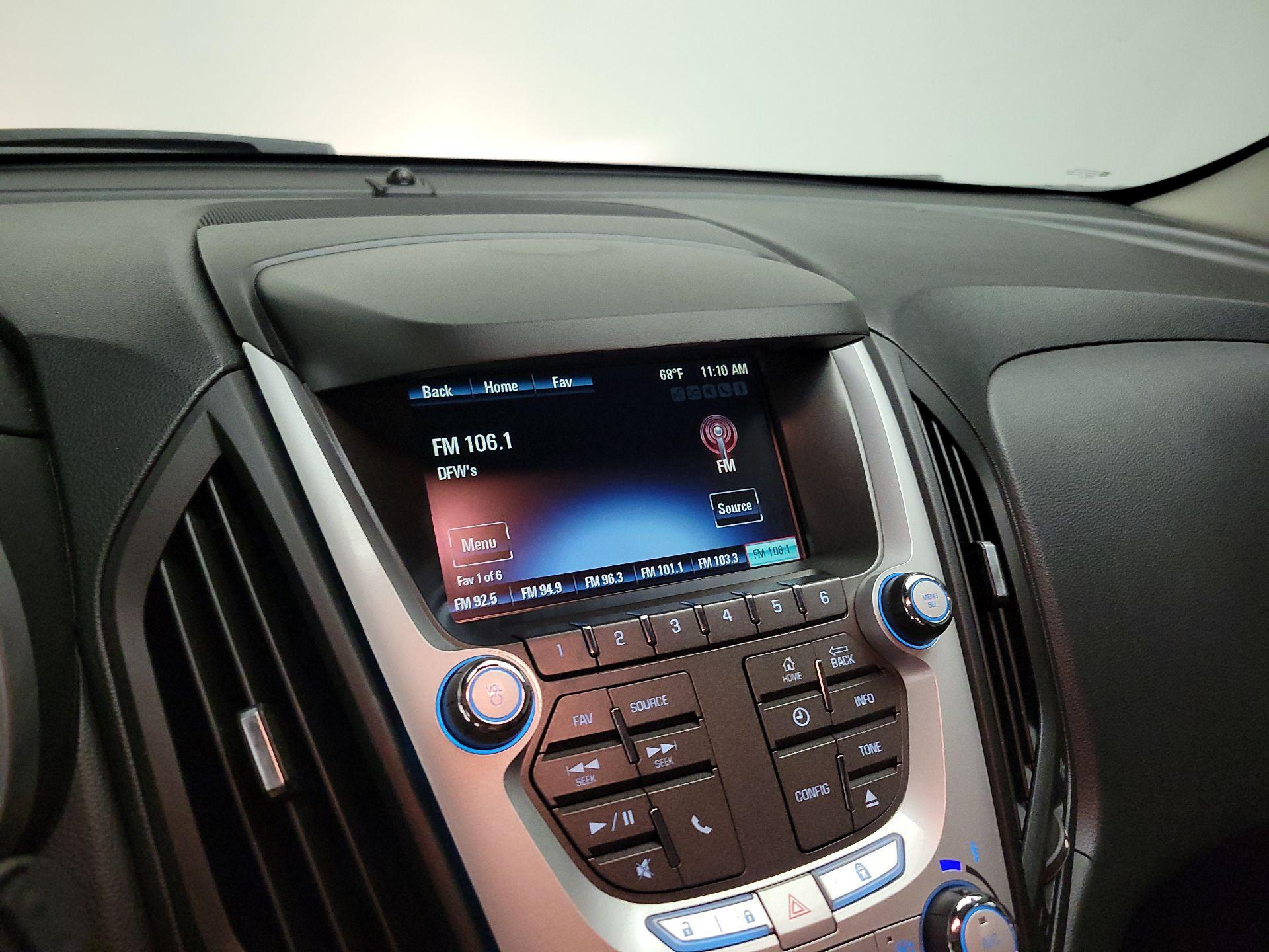 Thumbnail: 2015 Chevrolet Equinox - 15