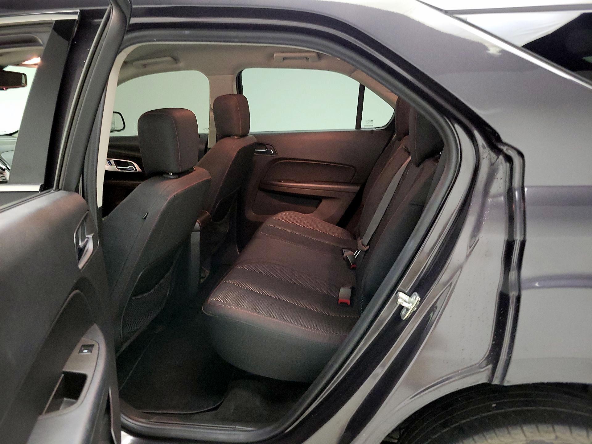 Thumbnail: 2015 Chevrolet Equinox - 18