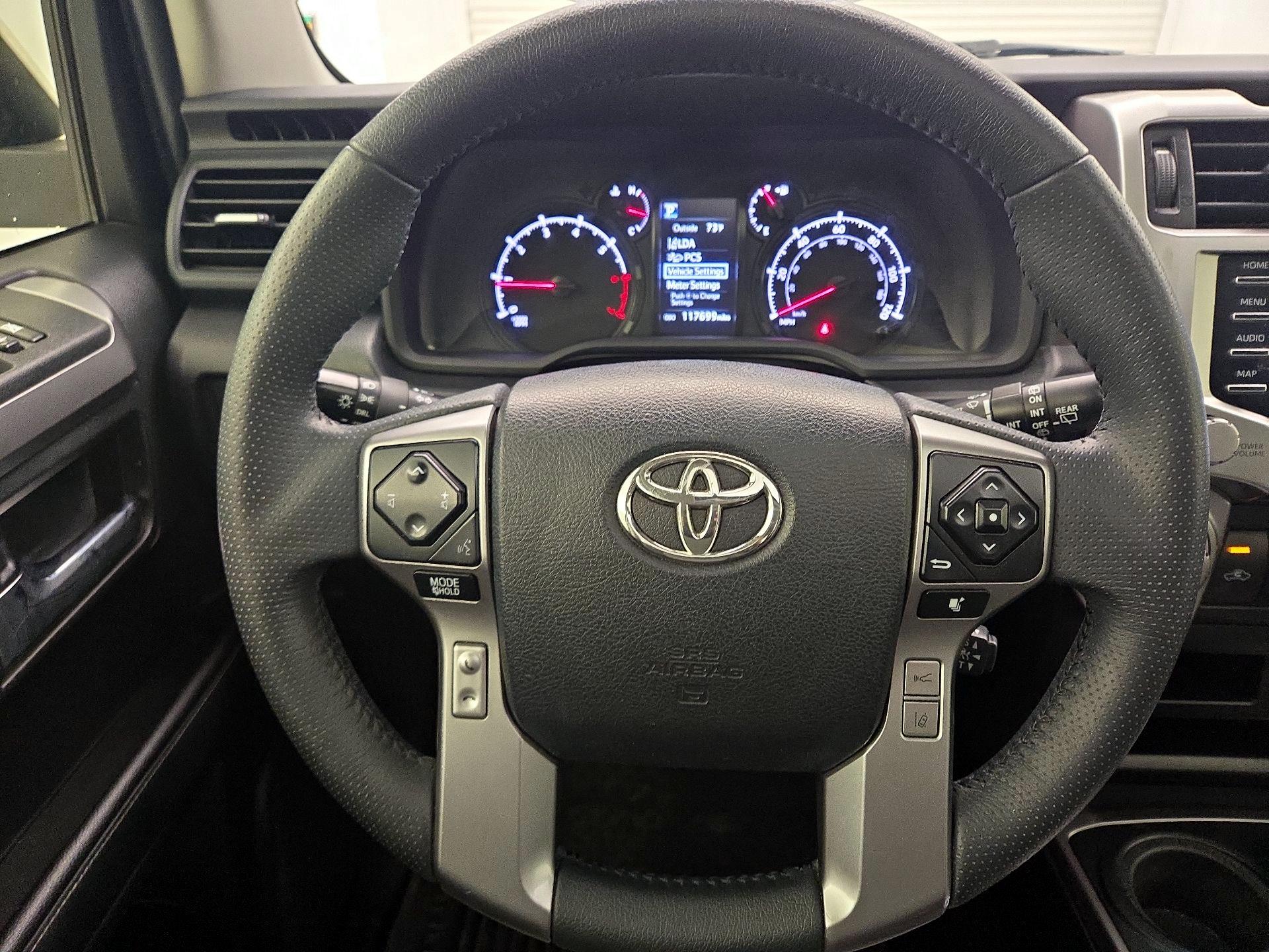 Thumbnail: 2021 Toyota 4Runner - 10