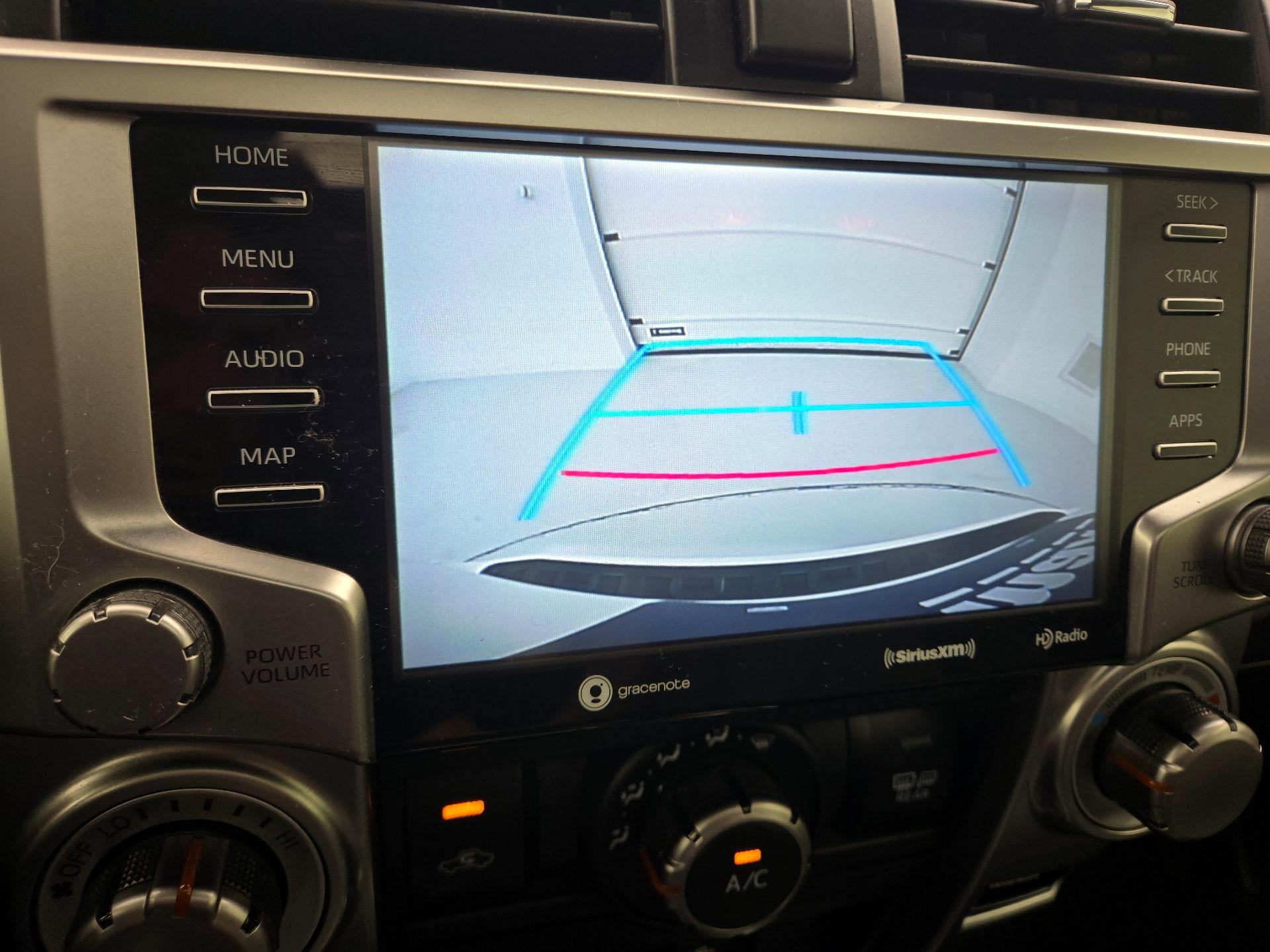 Thumbnail: 2021 Toyota 4Runner - 15